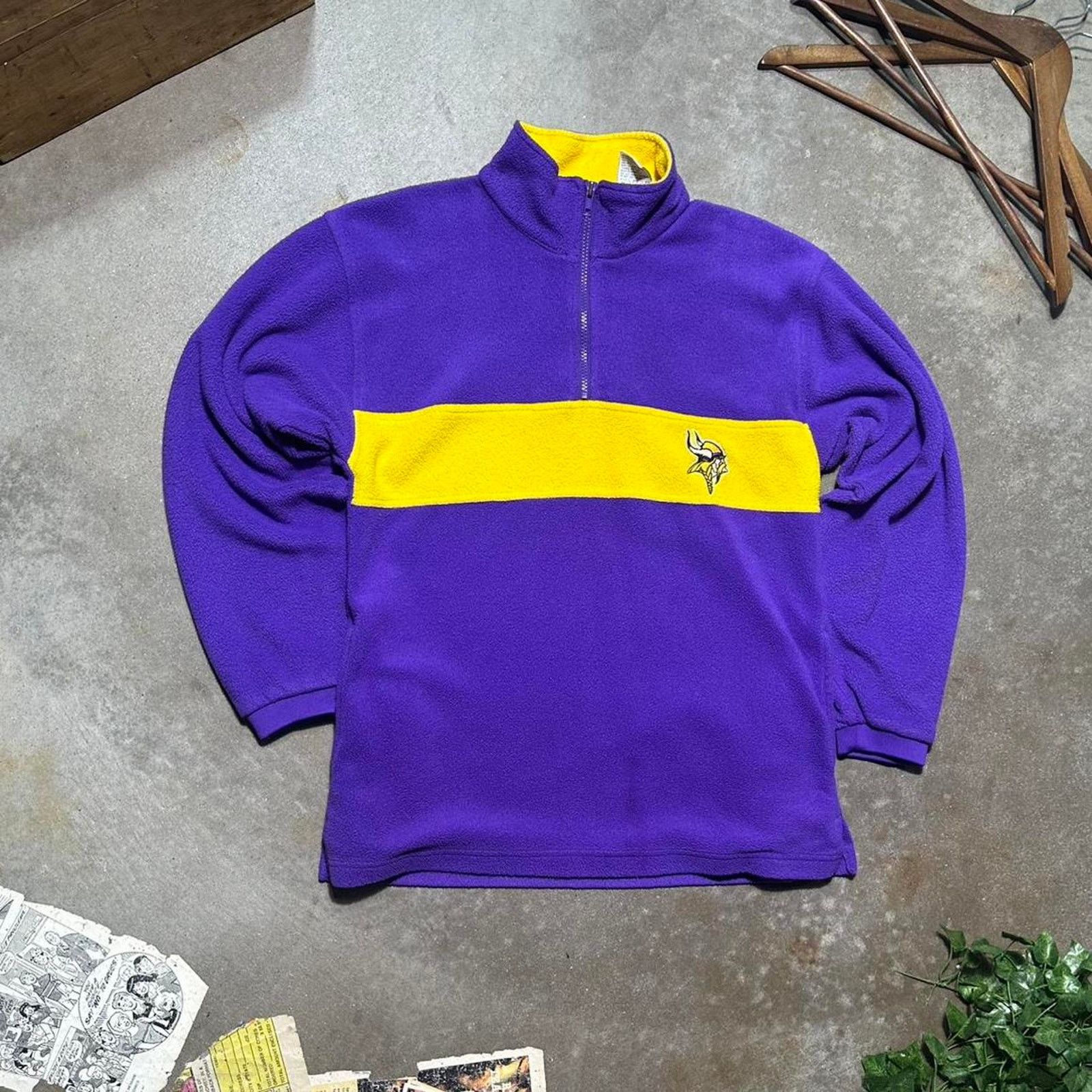 Puma Vintage 90s Puma Minnesota Vikings Fleece 1/4 Zip Sweatshirt Size US L / EU 52-54 / 3 - 1 Thumbnail