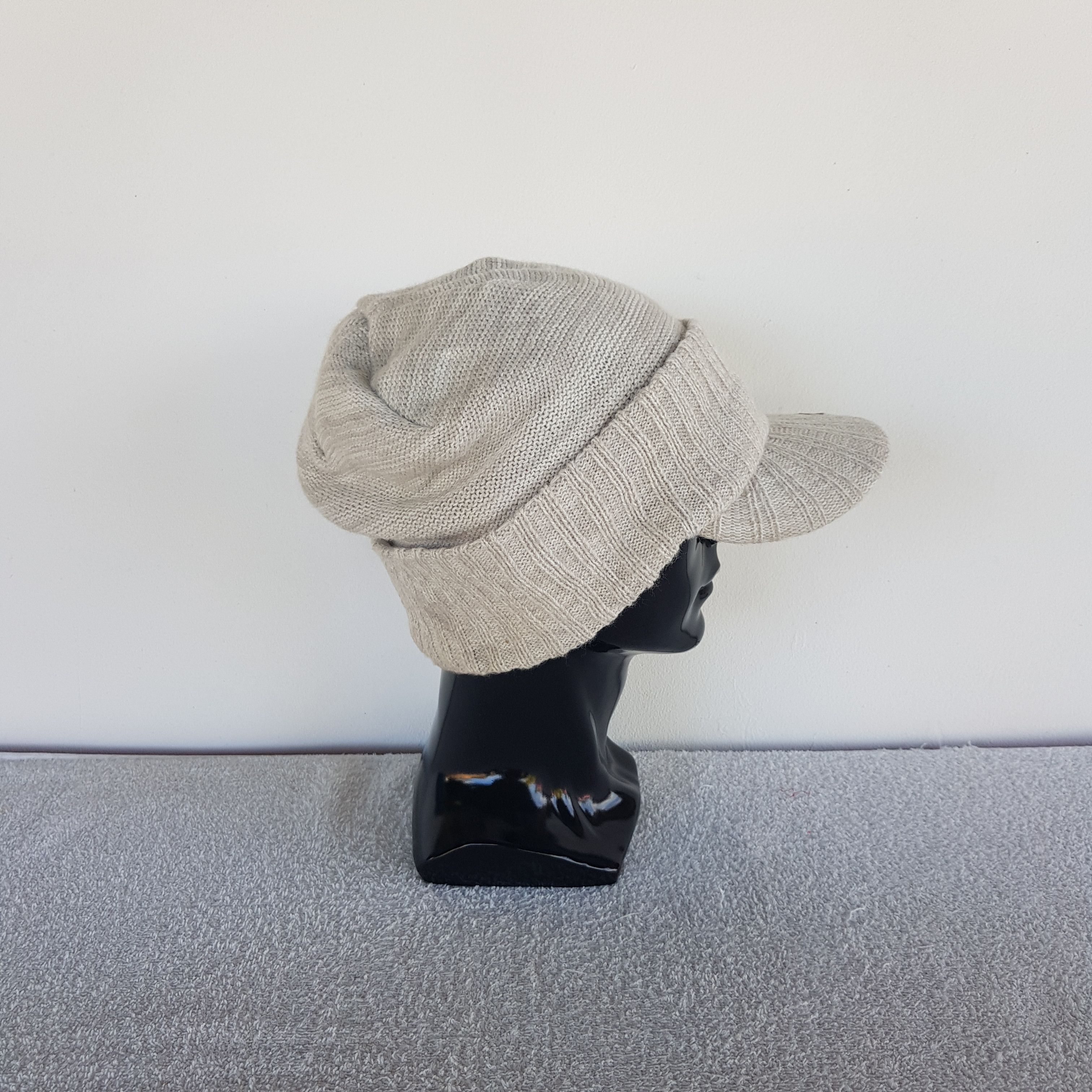Other Vintage Taylor Made Beanie Brim Ski Golf Snow Caps Hats. Size ONE SIZE - 3 Thumbnail