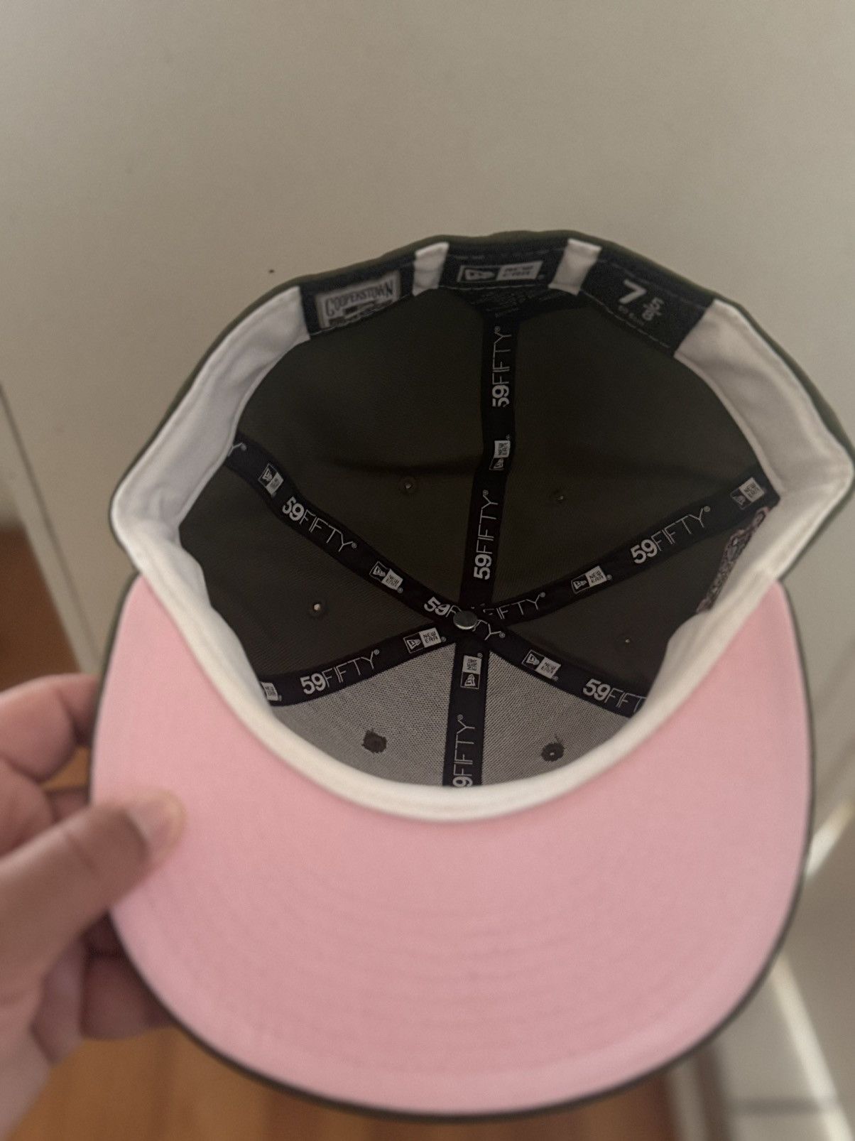Other Cubs Hat Size ONE SIZE - 2 Thumbnail