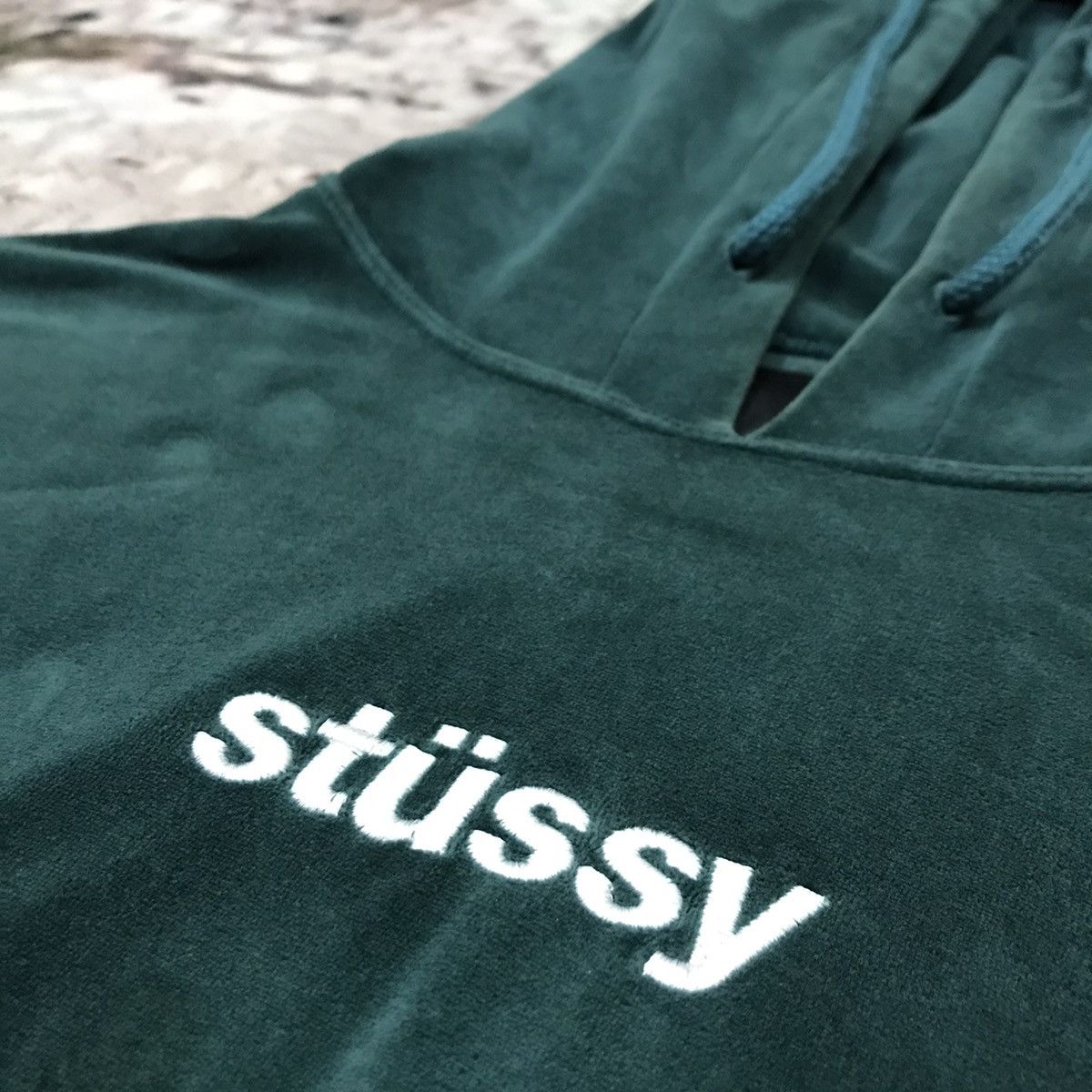 Japanese Brand × Stussy Stussy Center Logo Velvet Sweater Pullover Hoodie Size S / US 4 / IT 40 - 4 Thumbnail