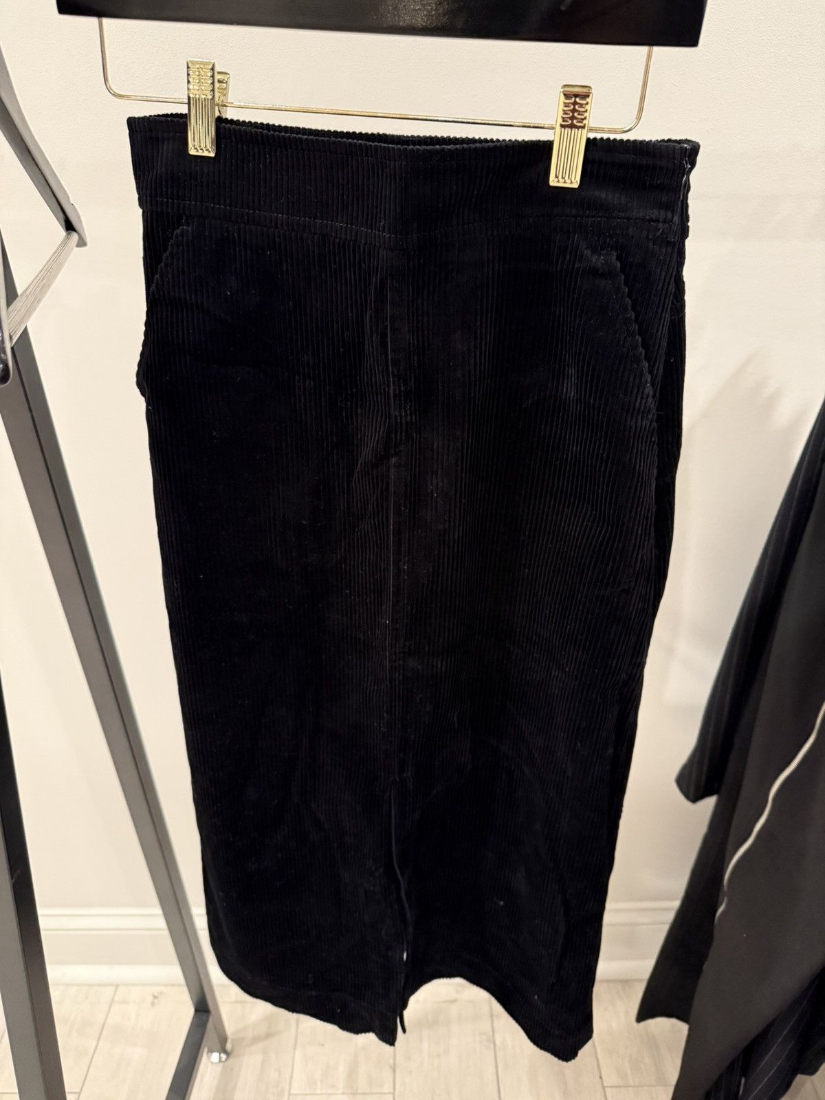Akris Akris Punto Cotton Corduroy Midi Skirt Size 26" / US 2 / IT 38 - 1 Thumbnail