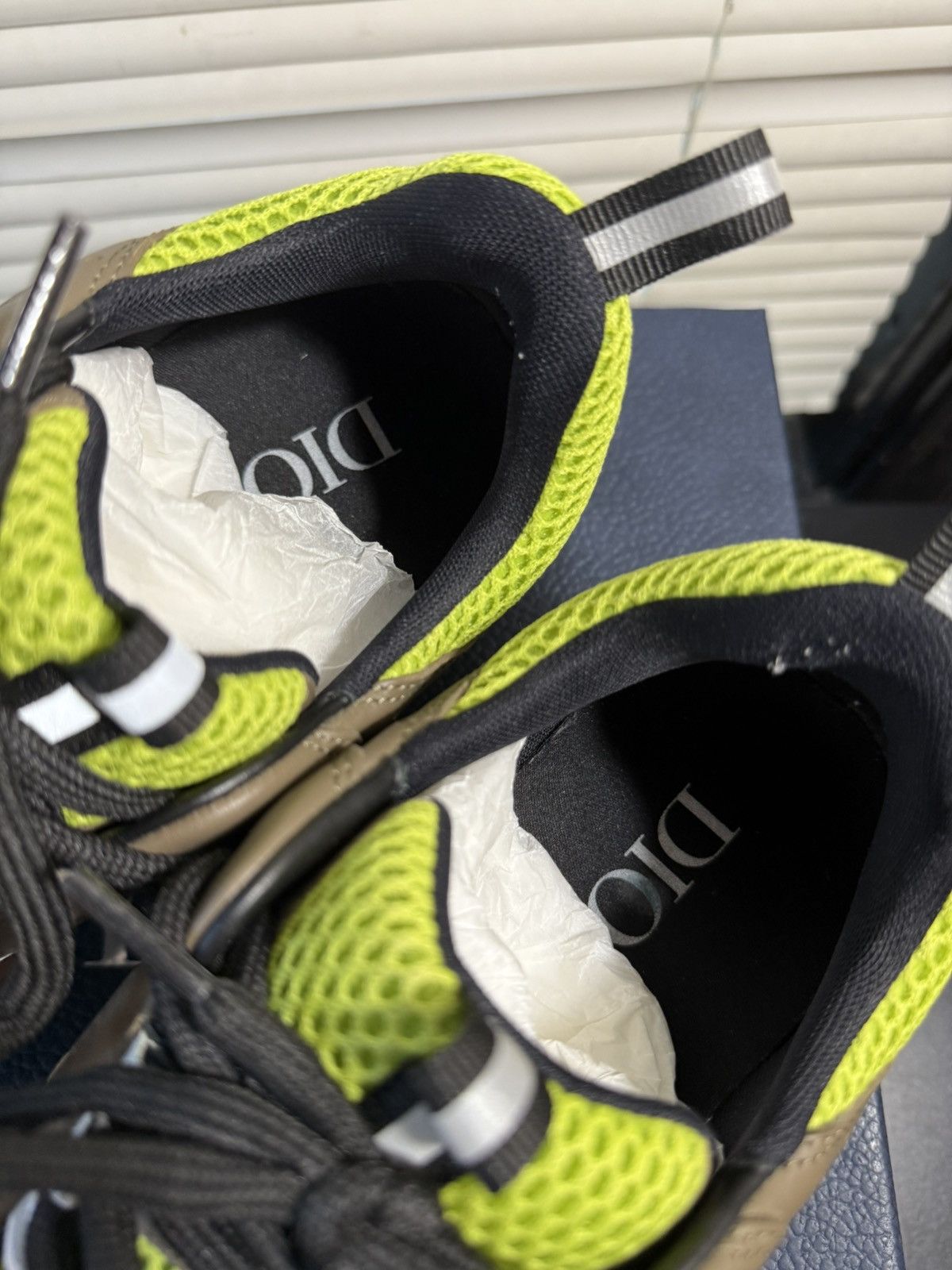Dior Dior B22 Brown Lime Size Size 8 US / 41 EU Size US 8 / EU 41 - 16 Thumbnail