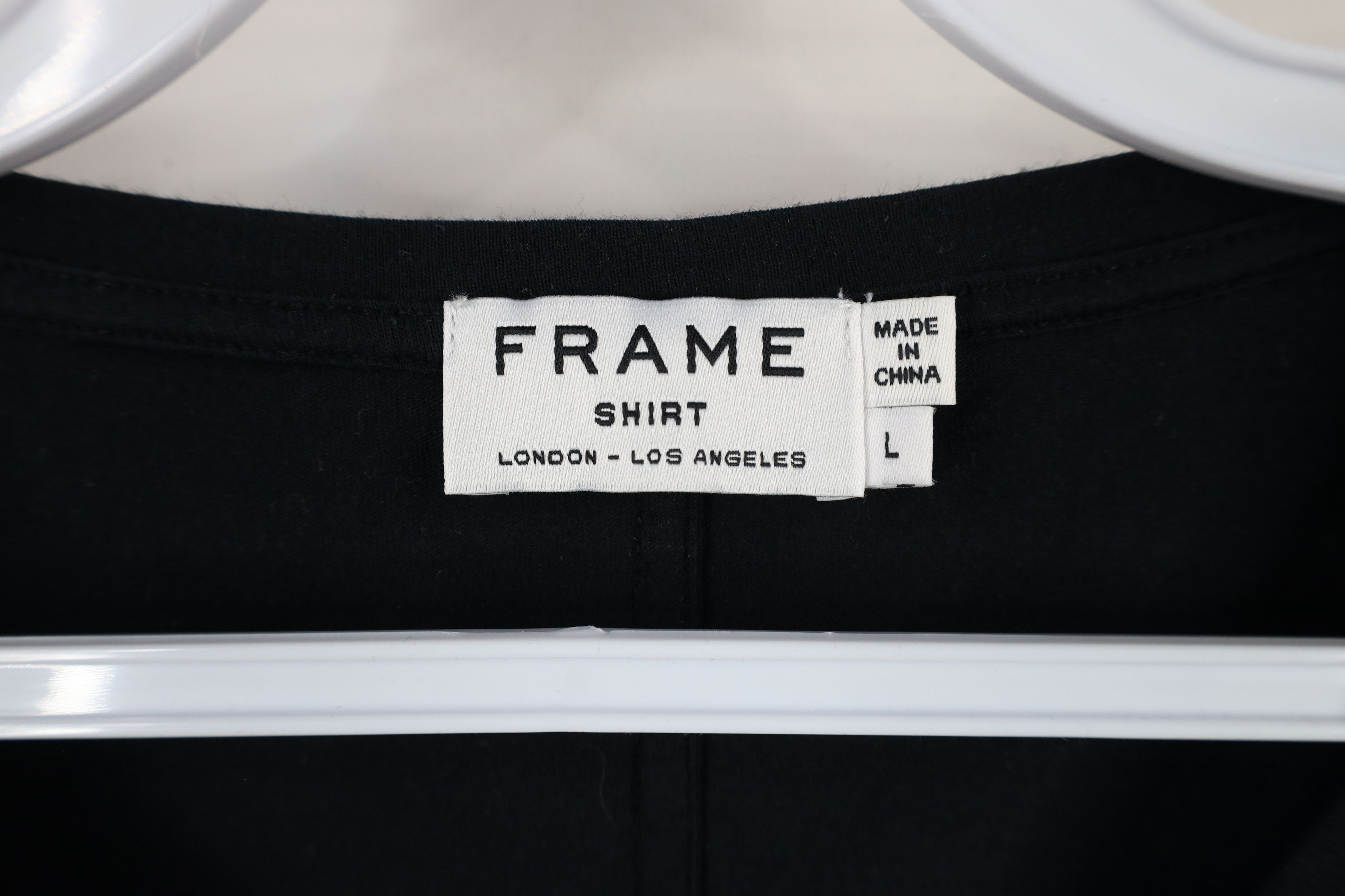 Frame × Vintage New Frame Denim Cotton Short Sleeve V-Neck T-Shirt Black Size US L / EU 52-54 / 3 - 5 Thumbnail