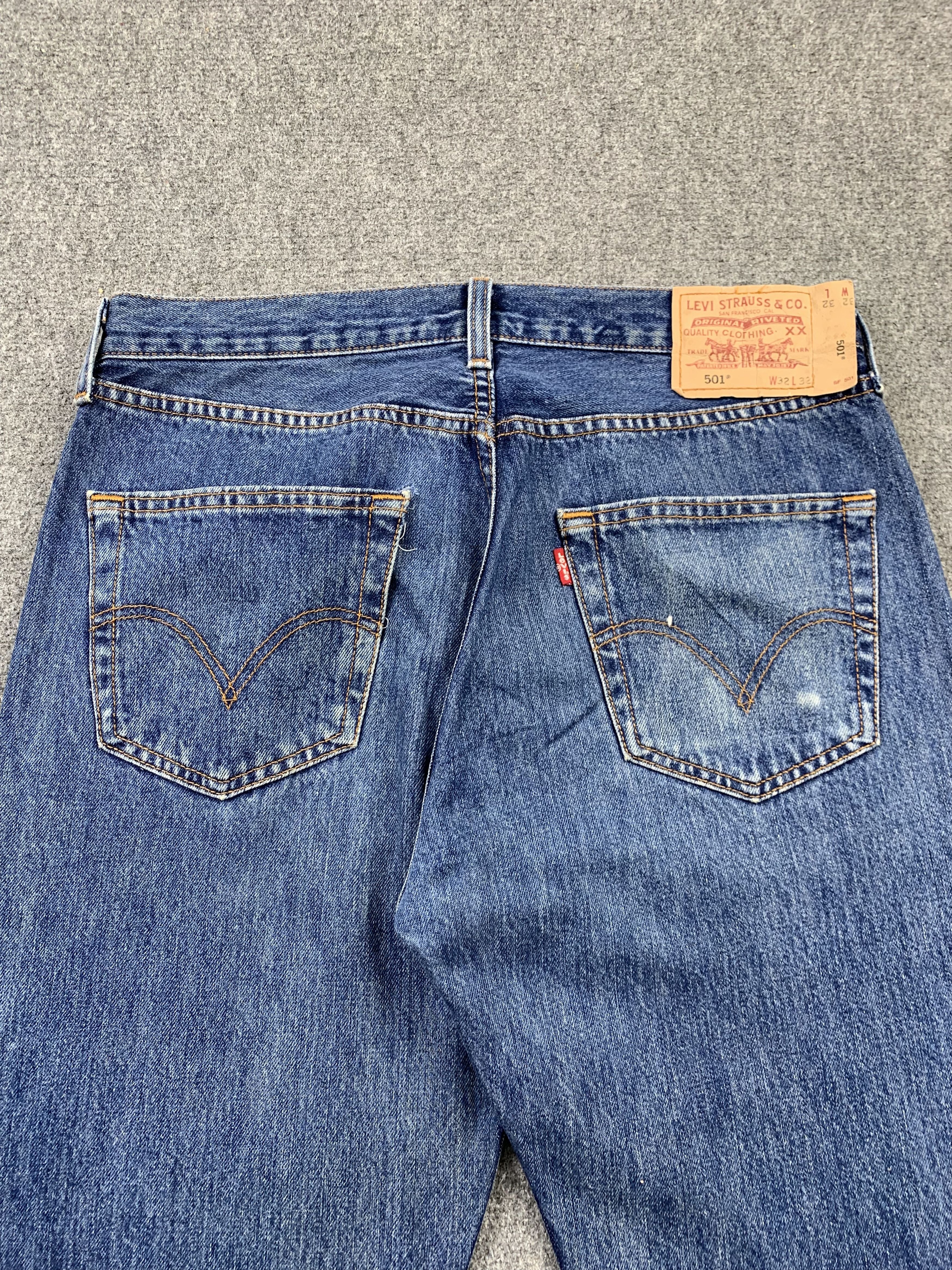Levi's Vintage Levis 501 Faded Blue Jeans DJ0005 Size US 32 / EU 48 - 4 Thumbnail
