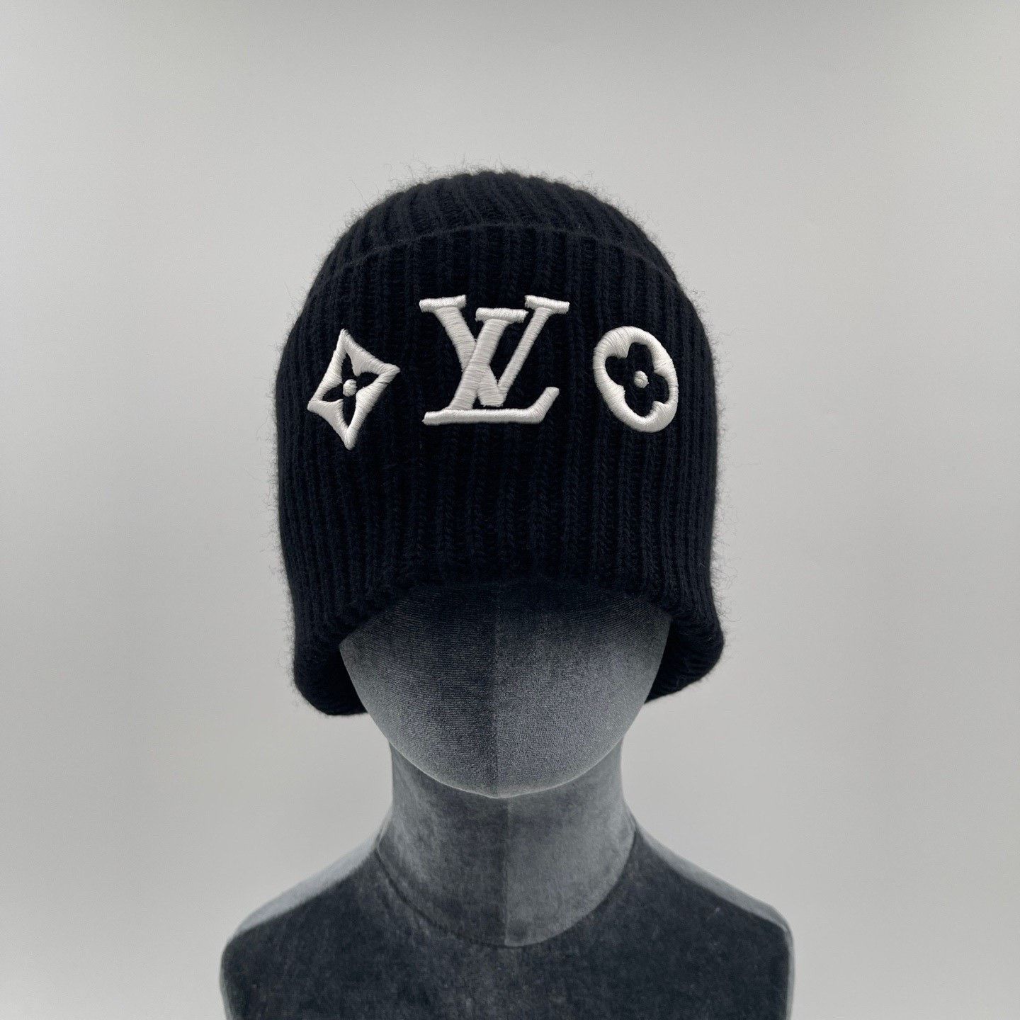 Louis Vuitton Louis Vuitton Hat one size Men Size ONE SIZE - 1 Thumbnail