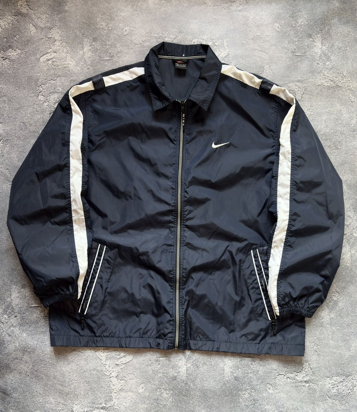 Nike Vintage 90s Nike Y2K Streetwear Swoosh Nylon Track Jacket Size US XL / EU 56 / 4 - 1 Thumbnail