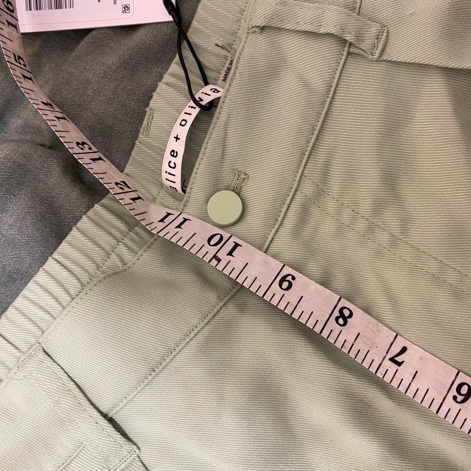 Alice + Olivia Alice + Olivia Joette Cargo Wide Leg Pants Seamoss Green NWT Size 34" / US 12 / IT 48 - 11 Thumbnail