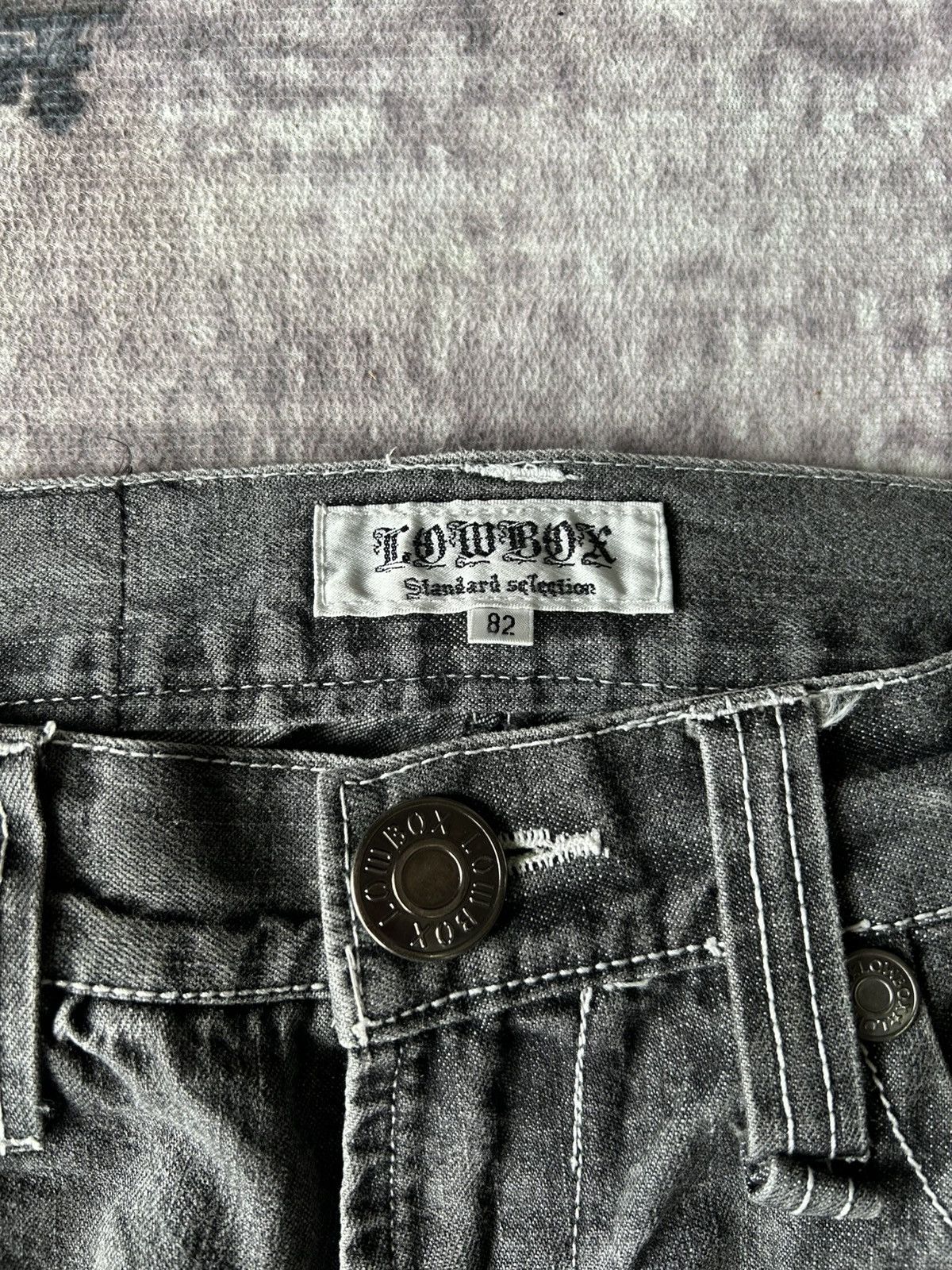 LOWBOX Y2k Lowbox Washed Jeans Size US 31 - 10 Thumbnail