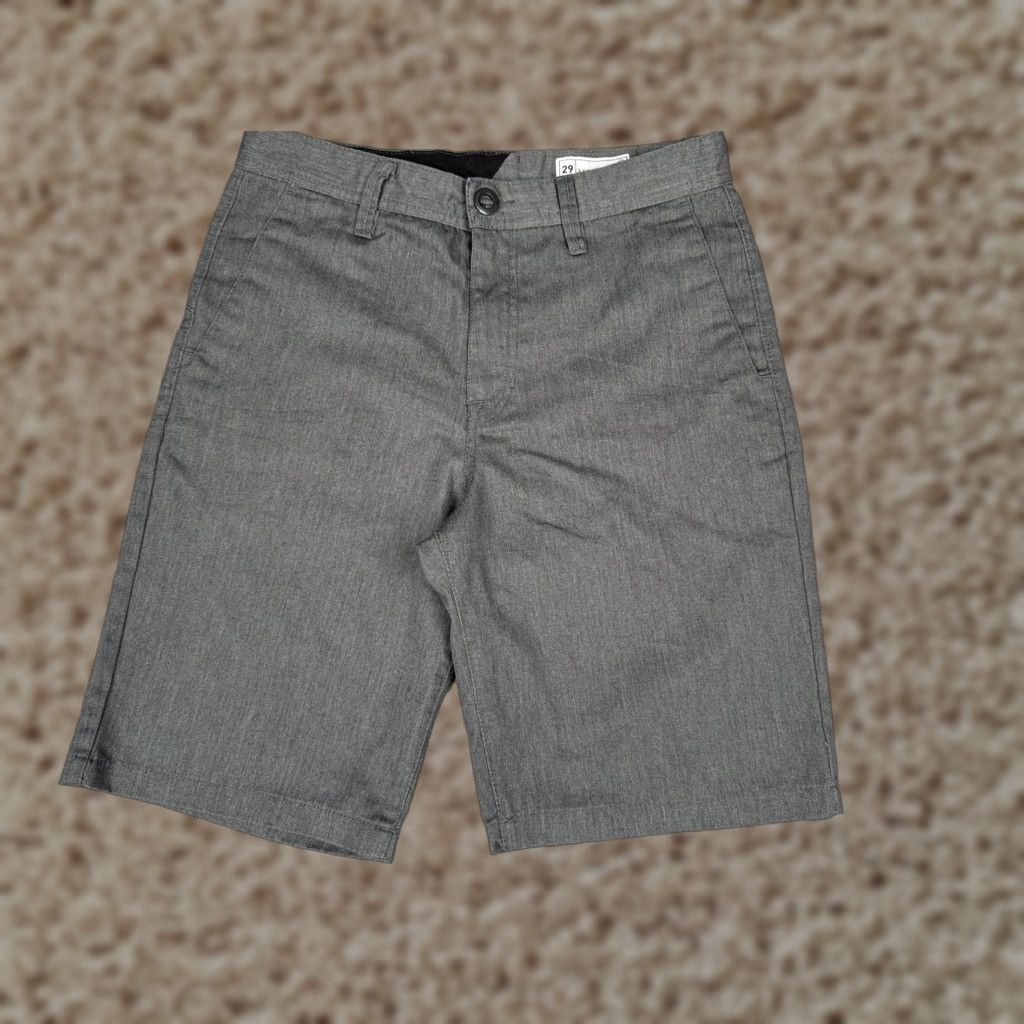 Volcom Volcom Mens Shorts 29 Gray Canvas Chino Flat Front 9 Inseam Casual Summer Wear Size US 29 - 1 Thumbnail