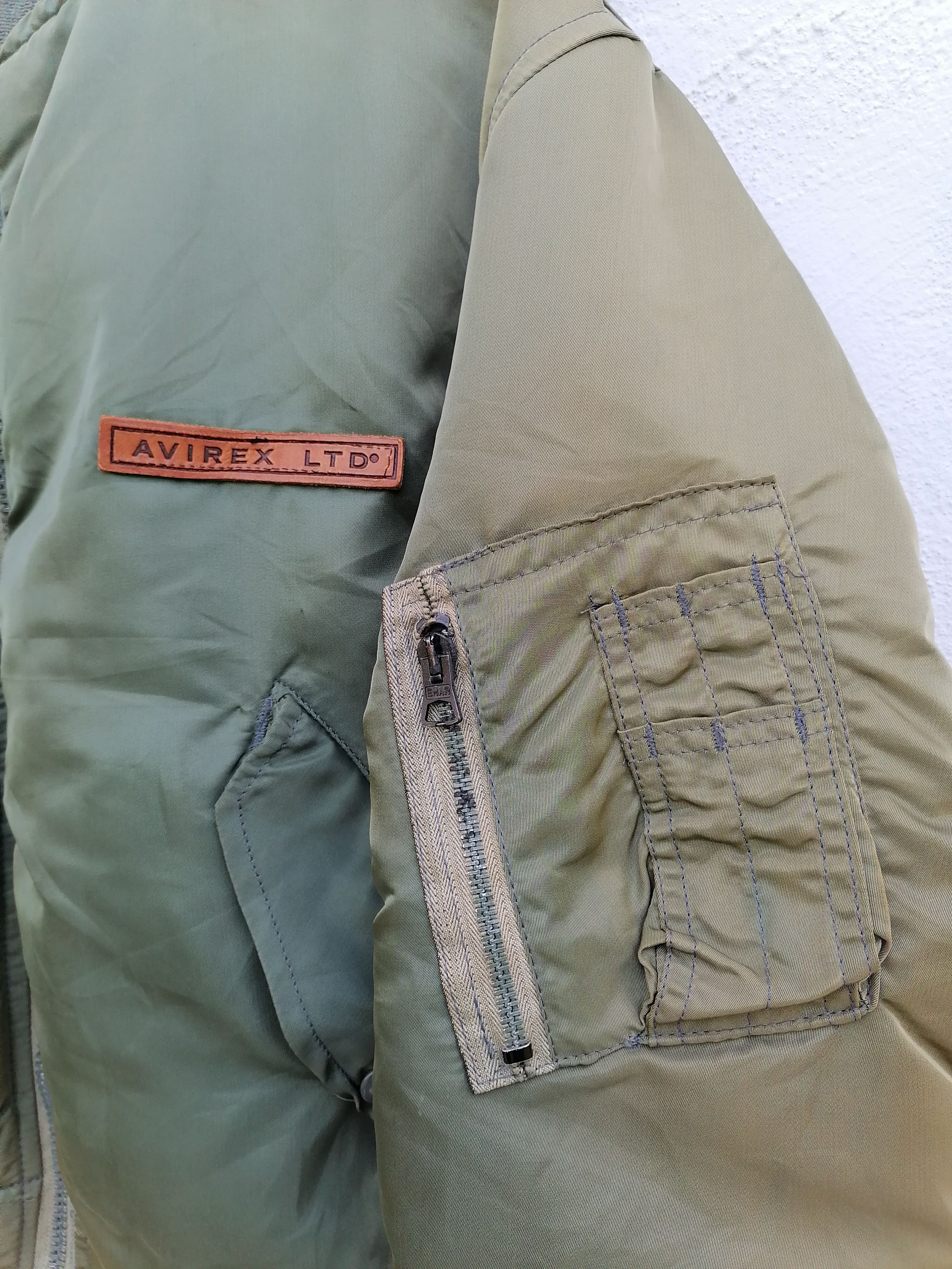 Avirex × Vintage Vintage Avirex Usa MA-1 Sun Faded Bomber Jackets Size US L / EU 52-54 / 3 - 4 Thumbnail
