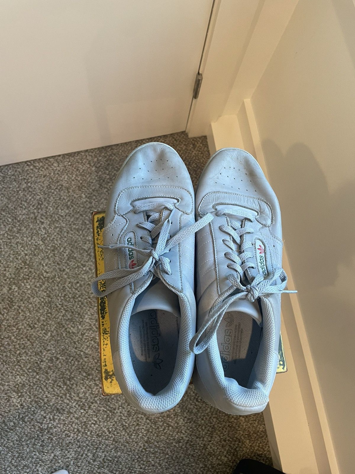 Adidas Yeezy Calabasas in Blue Grey Size US 13 / EU 46 - 2 Thumbnail