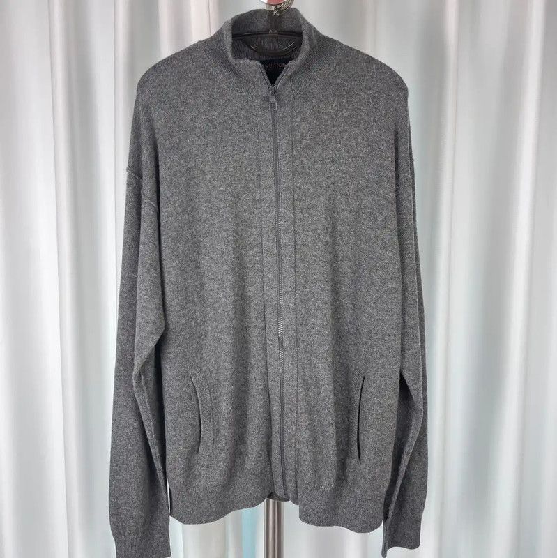 Louis Vuitton Louis Vuitton Gray Cashmere Men's Jacket 0089 Size US XL / EU 56 / 4 - 1 Thumbnail