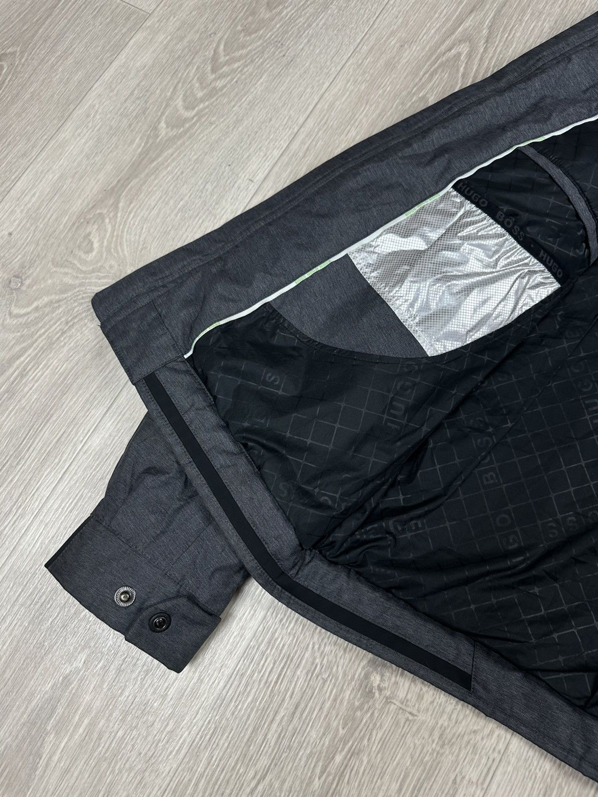 Hugo Boss Hugo Boss Green Light Jacket Size XL Size US XXL / EU 58 / 5 - 8 Thumbnail