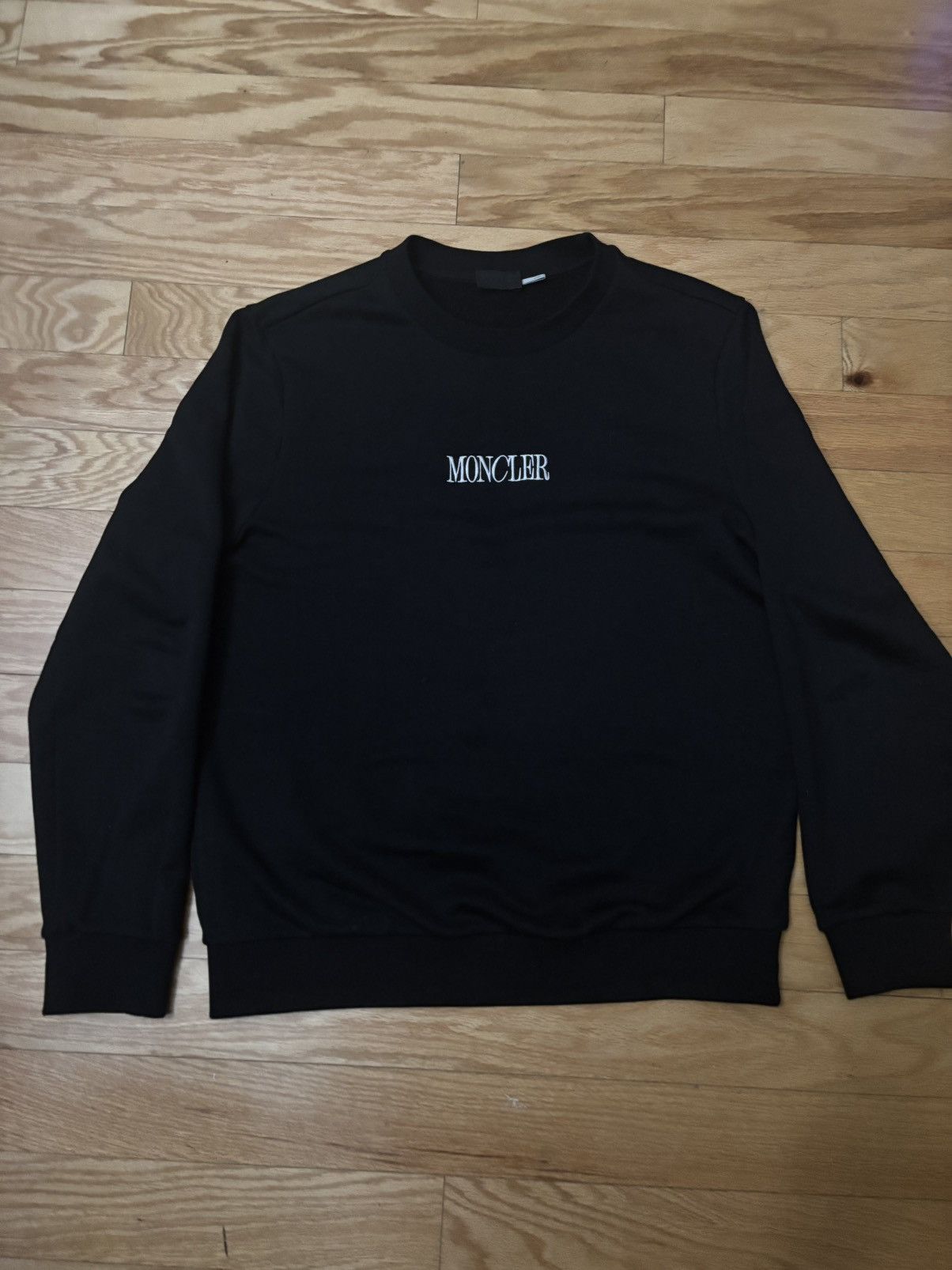 Moncler Moncler embroidered logo sweatshirt Size US M / EU 48-50 / 2 - 1 Thumbnail
