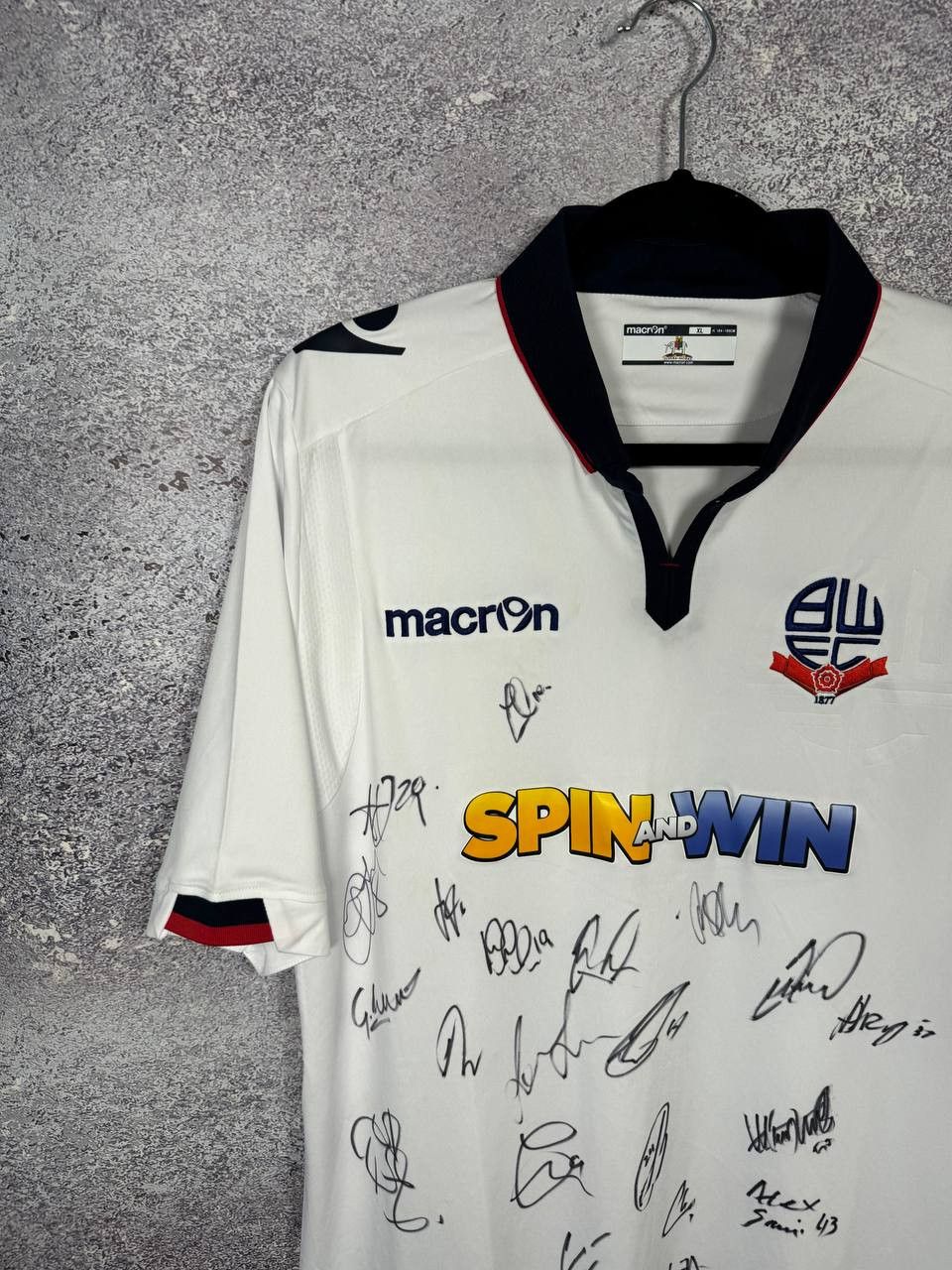 Macron × Vintage Vintage Bolton Wanderers 2016/17 Macron Soccer Jersey Size US XL / EU 56 / 4 - 2 Thumbnail
