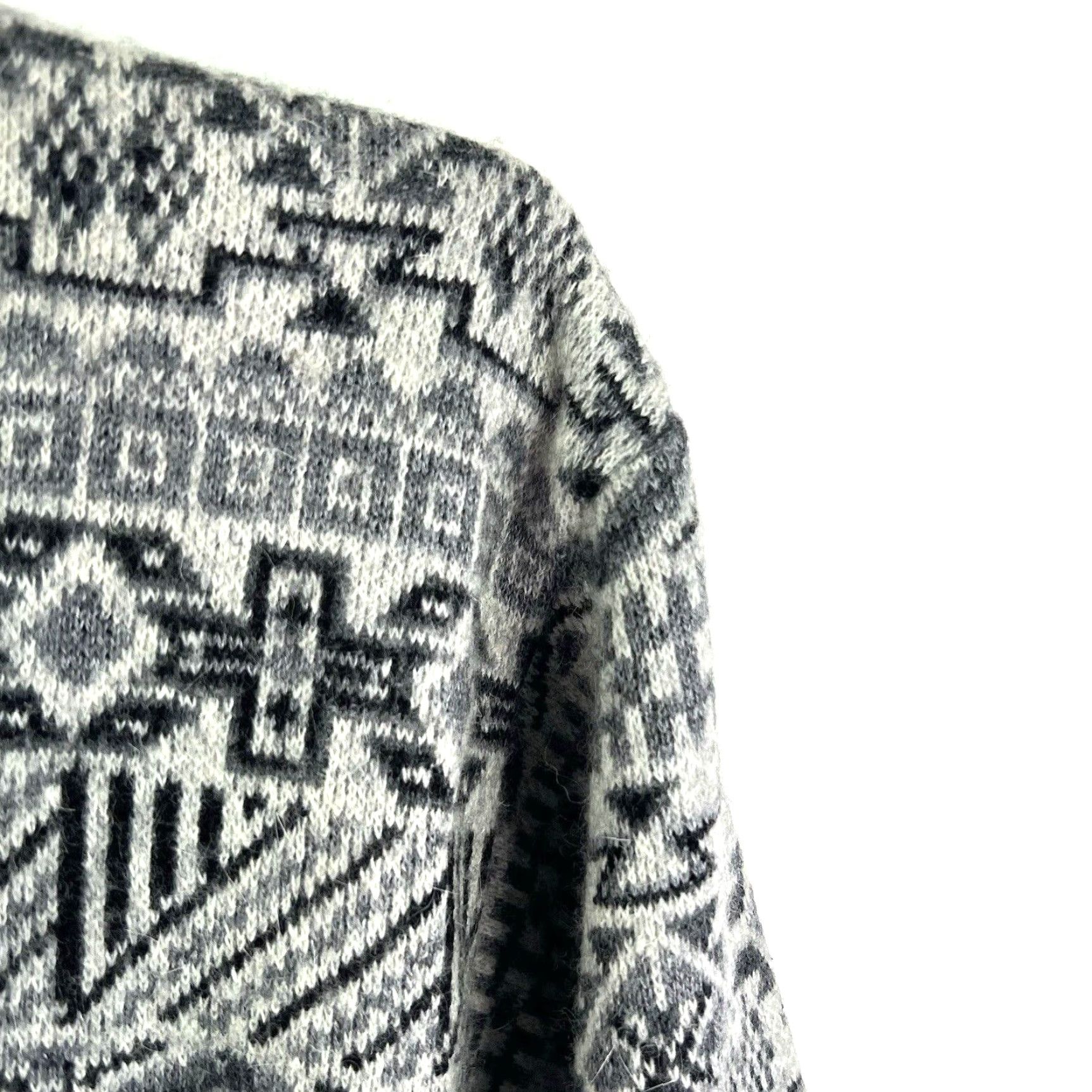 Vintage VINTAGE Oster Fair Isle Sweater Men Size L Wool Crew Neck Chunky Knit 80s 90s Outdoor Winter Size US L / EU 52-54 / 3 - 2 Thumbnail