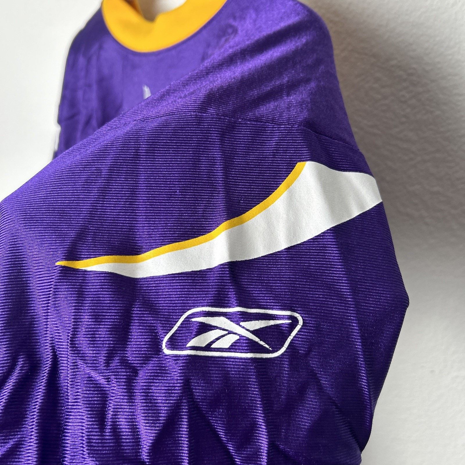 Reebok Minnesota Vikings #28 Peterson Purple Reebok NFL Jersey M Size US M / EU 48-50 / 2 - 6 Thumbnail