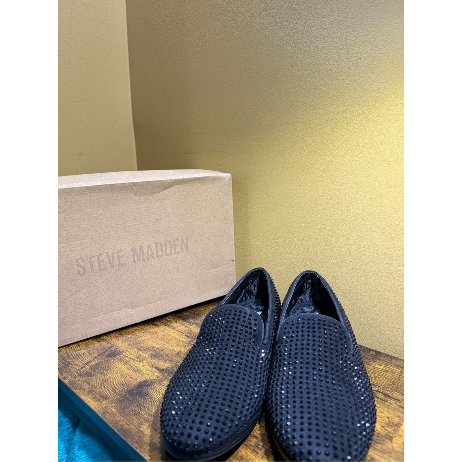 Steve Madden Steve Madden Black Studded Slip-On Loafers  display picture 1