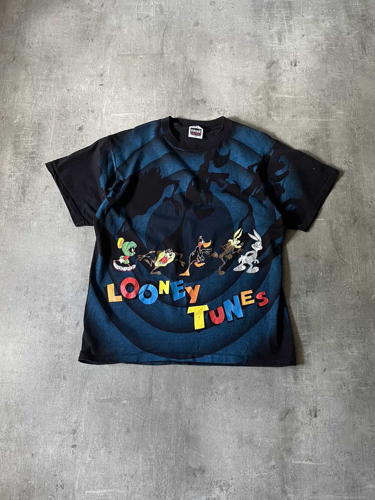 image of Cartoon Network x Vintage 1992 Looney Tunes All Over T-Shirt Black, Men's (Size Large)