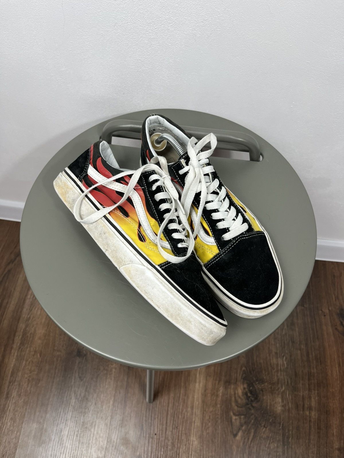 Vans Vans Old Skool Flame Black Yellow Red EU 42 Size US 9 / EU 42 - 1 Thumbnail