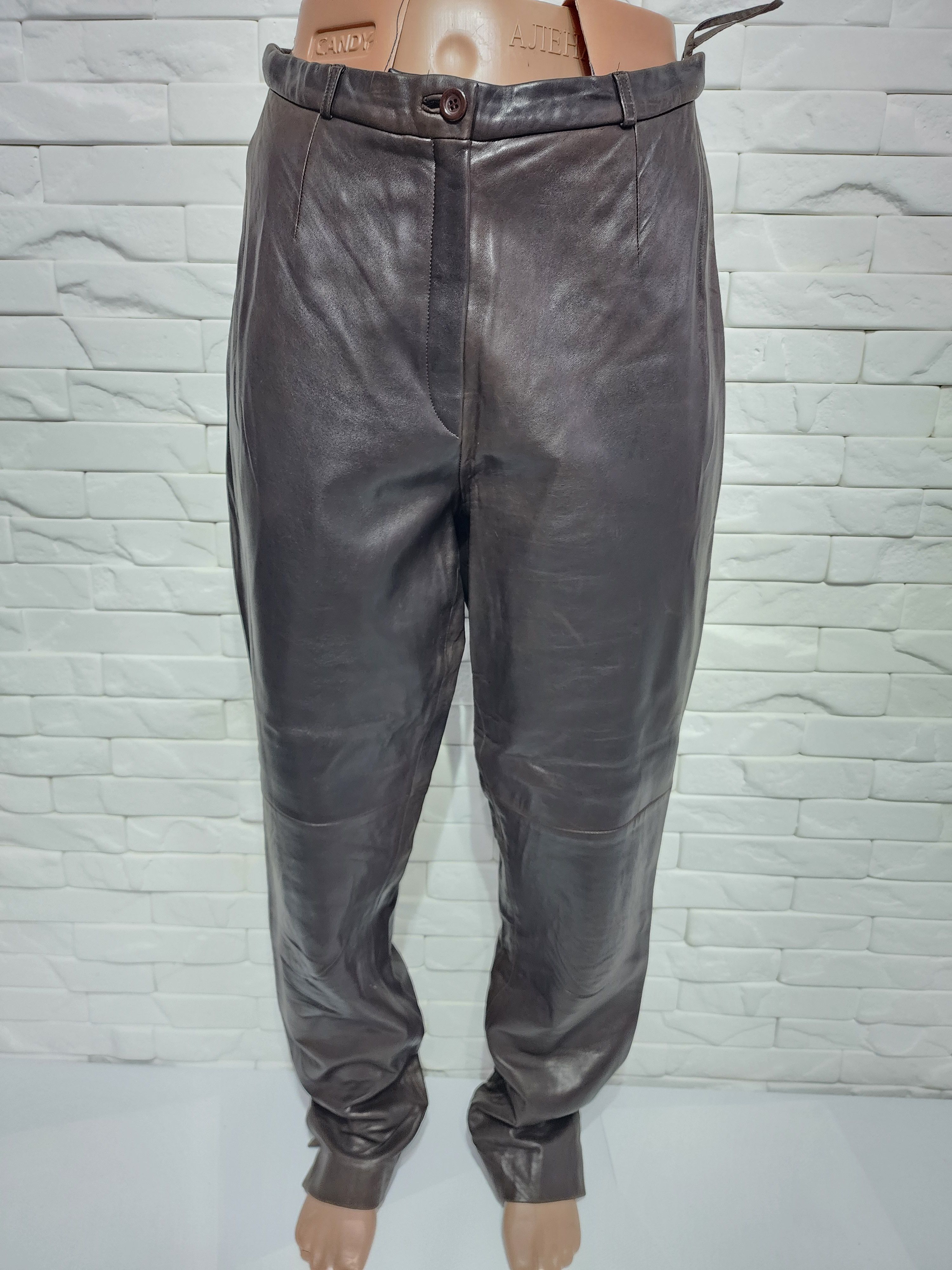 Other Women's genuine leather pants. Size 30" / US 8 / IT 44 - 1 Thumbnail