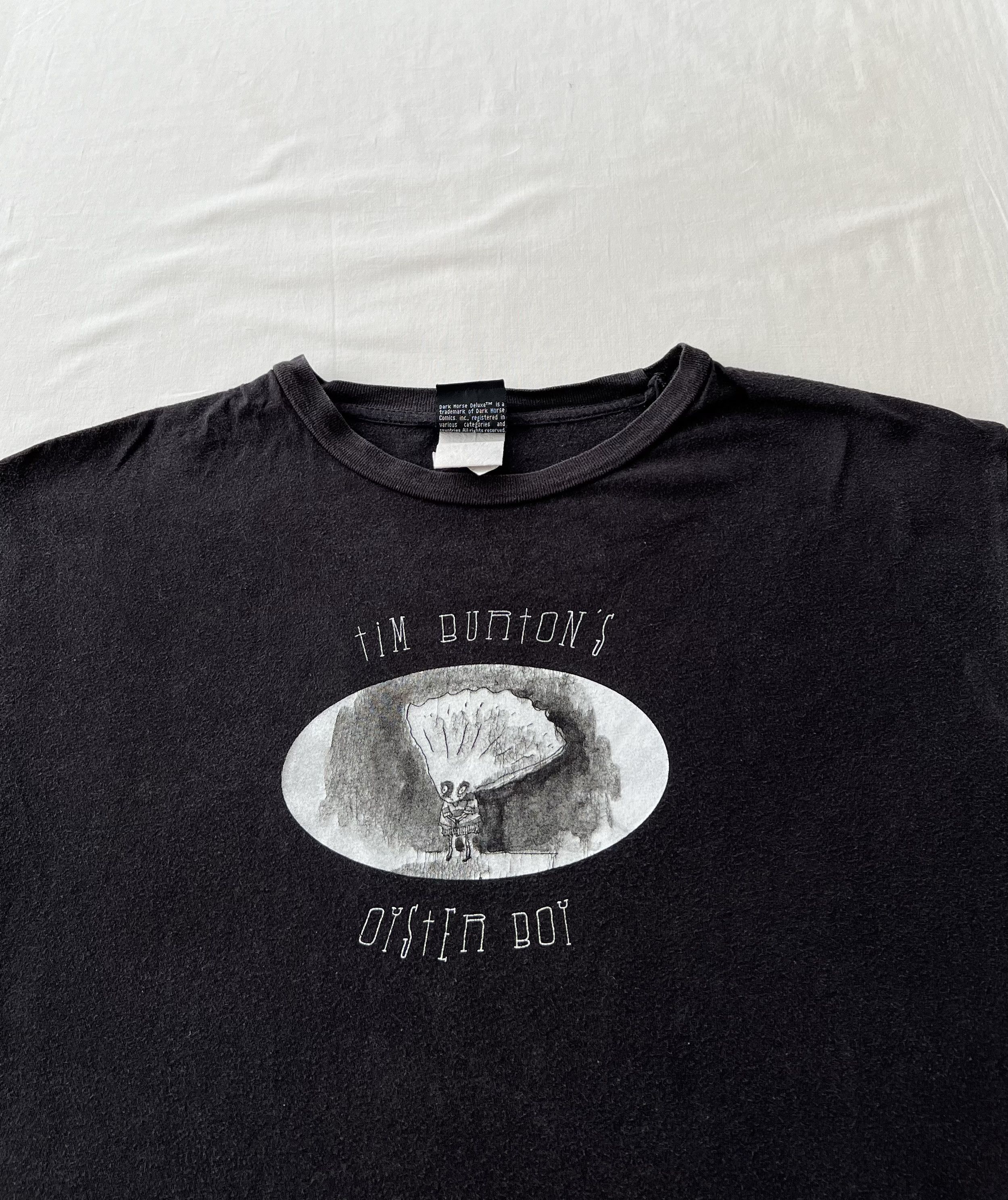 Vintage Vintage 2000s Tim Burton The Melancholy Death of Oyster Boy Size US M / EU 48-50 / 2 - 4 Thumbnail
