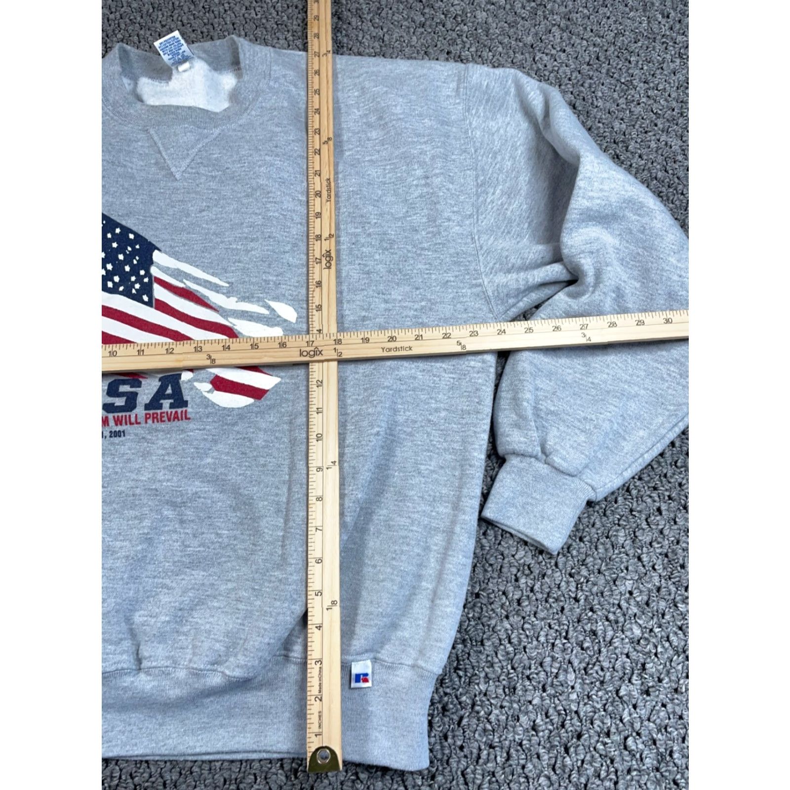 Russell Athletic VTG Russell Athletic Sweatshirt Adult XL Gray Crewneck Power/Graphic Print Flag USA 9/11 Patriotic Retro Vintage Size US XL / EU 56 / 4 - 7 Thumbnail