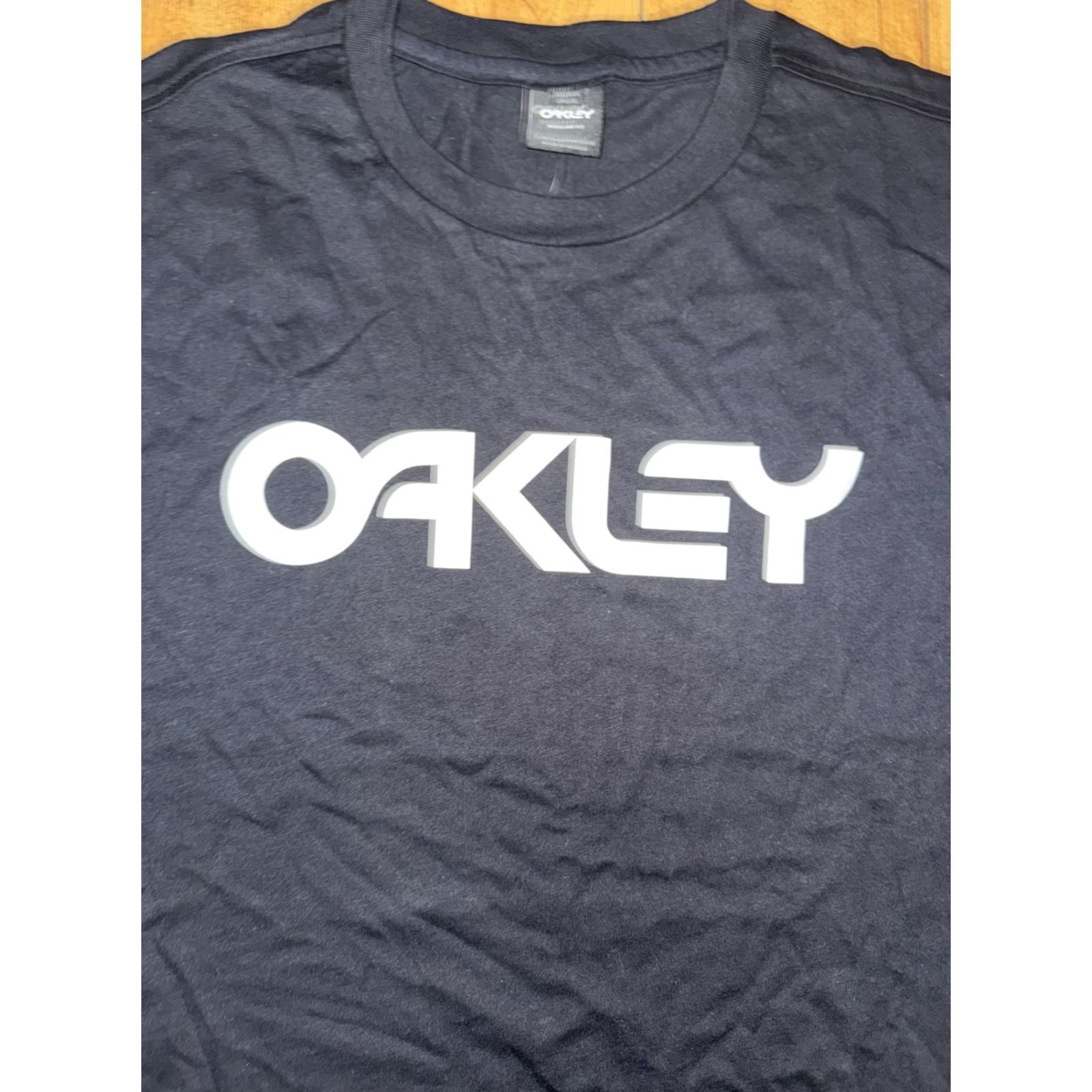 Oakley Oakley Spell Out T-Shirt Black Large L Men BNWT 22x29 Size US L / EU 52-54 / 3 - 2 Thumbnail