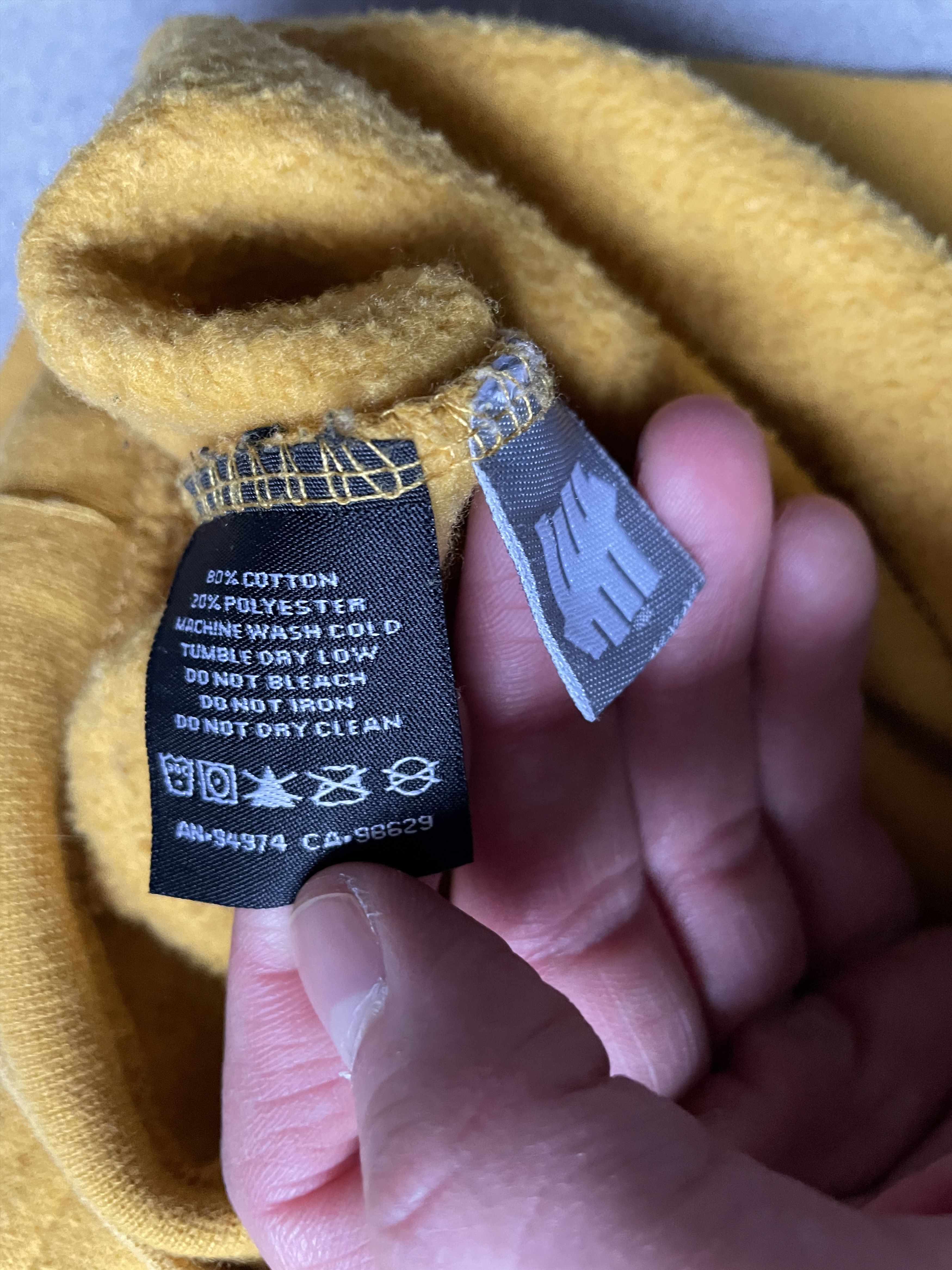 Undefeated YELLOW UNDEFEATED STREETWEAR HOODIE Size US S / EU 44-46 / 1 - 4 Thumbnail