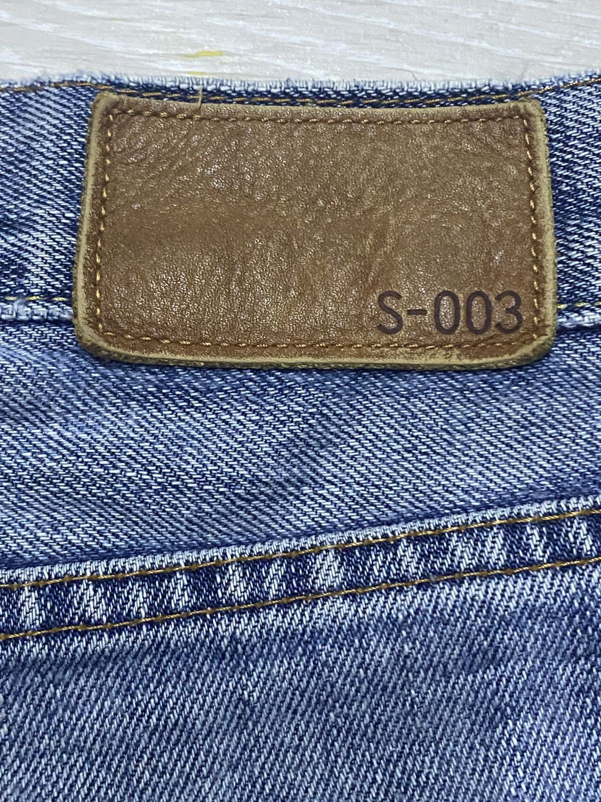 Uniqlo Vintage Japanese Brand Uniqlo S003 Faded Wash Baggy Jeans Size US 33 - 10 Thumbnail