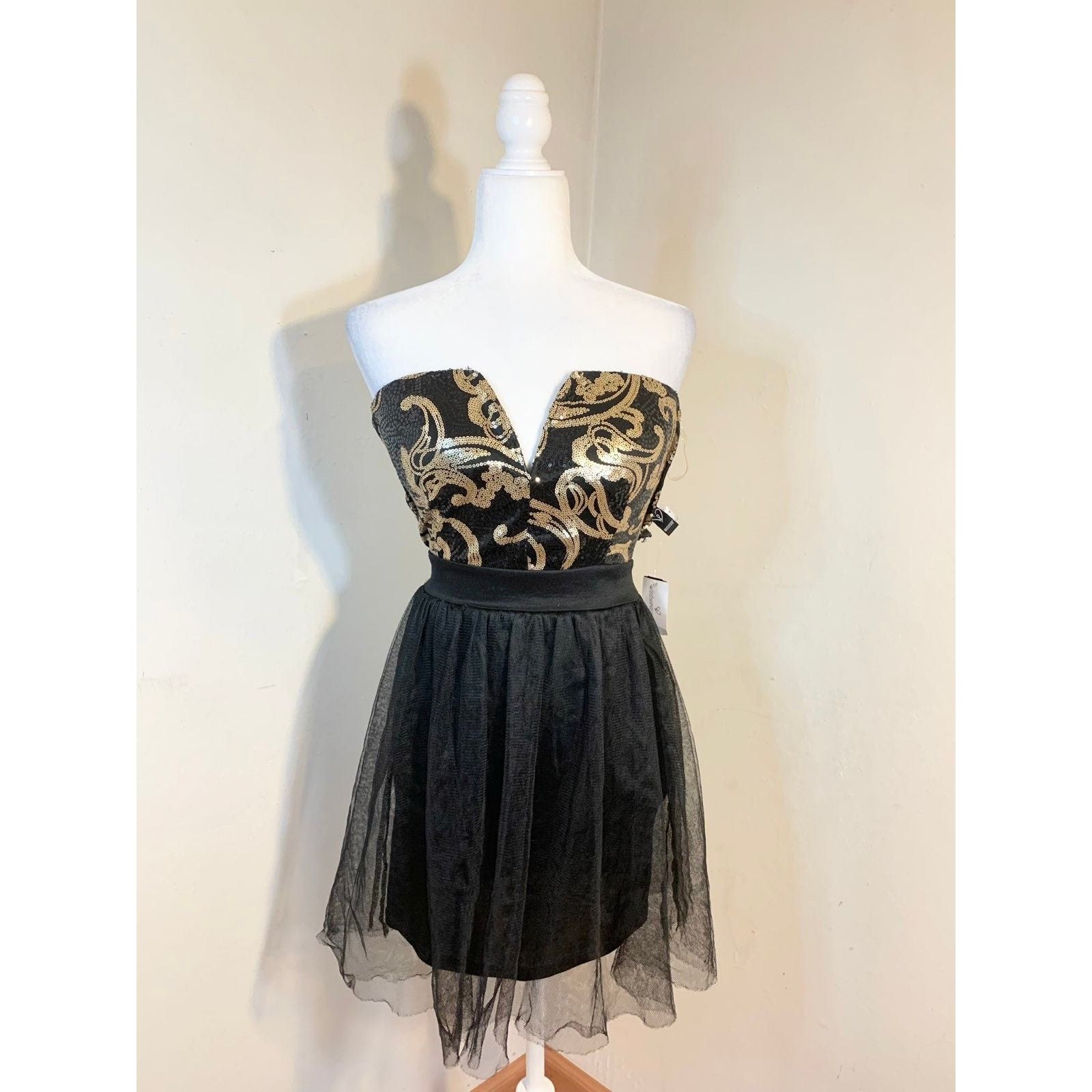 Other Windsor Womens Dress Size S Black Color Mini Dress (NWT) Size S / US 4 / IT 40 - 11 Thumbnail