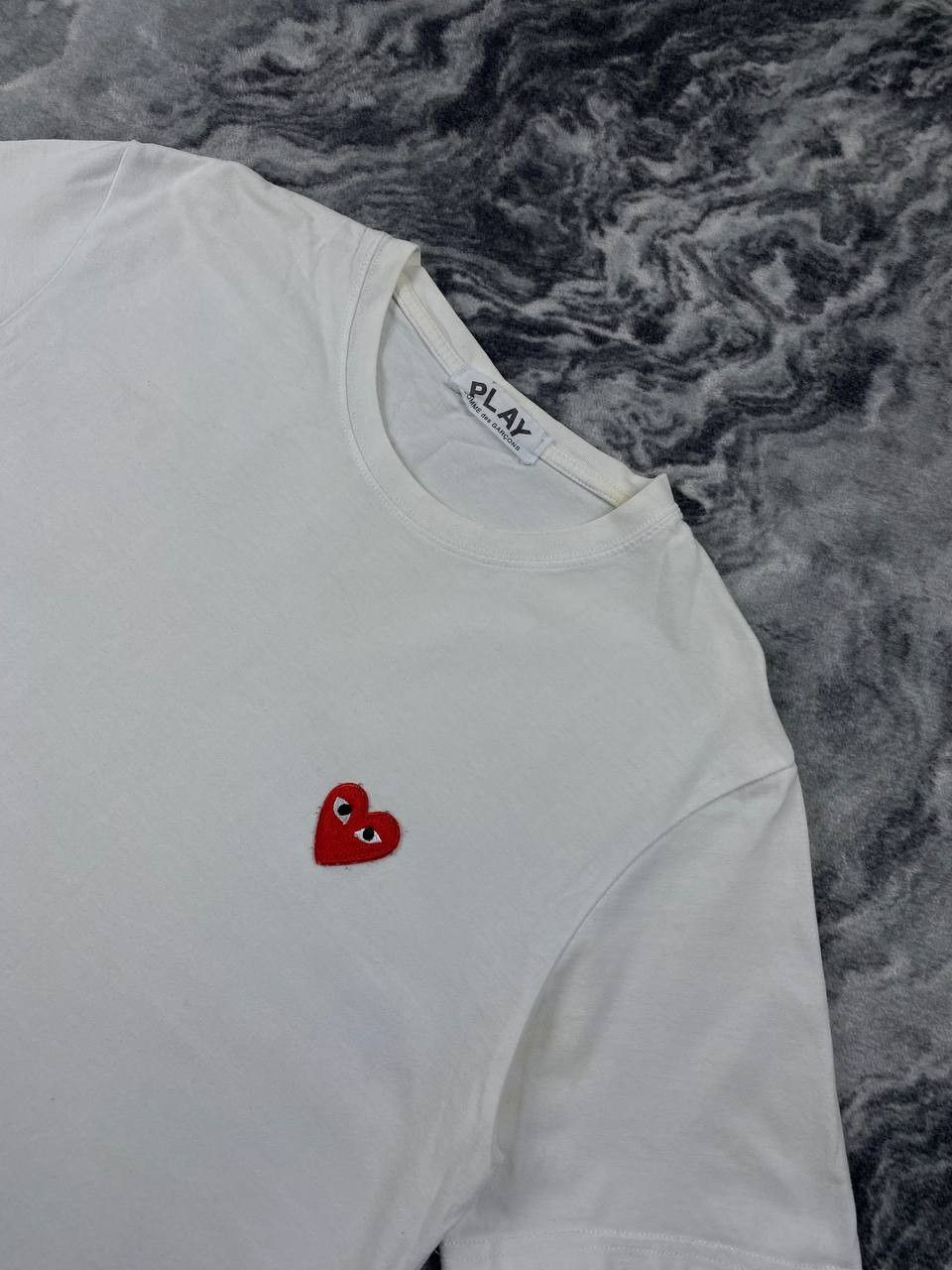 Comme des Garcons Comme des Garçons PLAY T Shirt Men Size M White Size US M / EU 48-50 / 2 - 6 Thumbnail