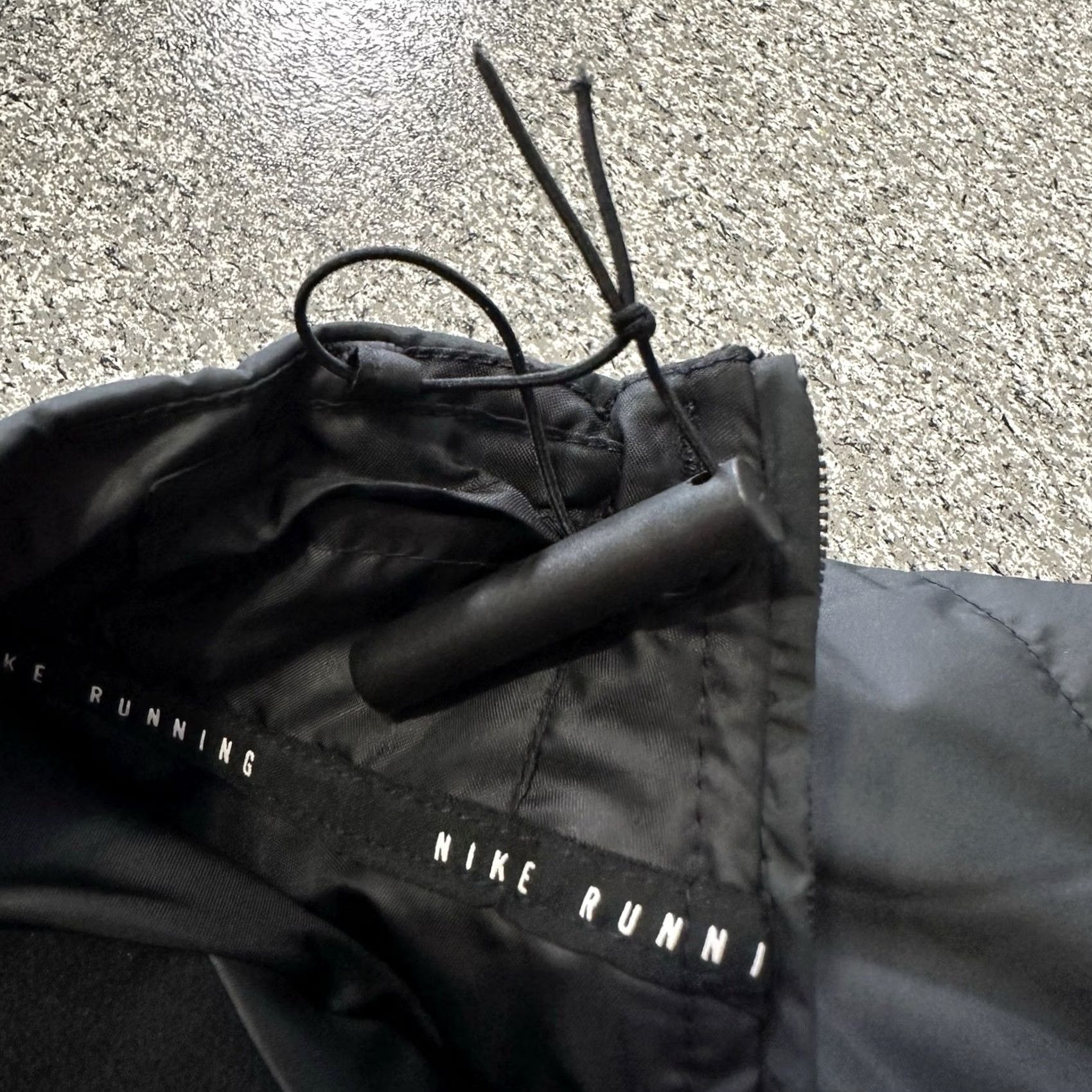 Nike Nike Swift Therma-FIT Running Jacket Womens XS Black Reflective HV2744 010 Size XS / US 0-2 / IT 36-38 - 7 Thumbnail