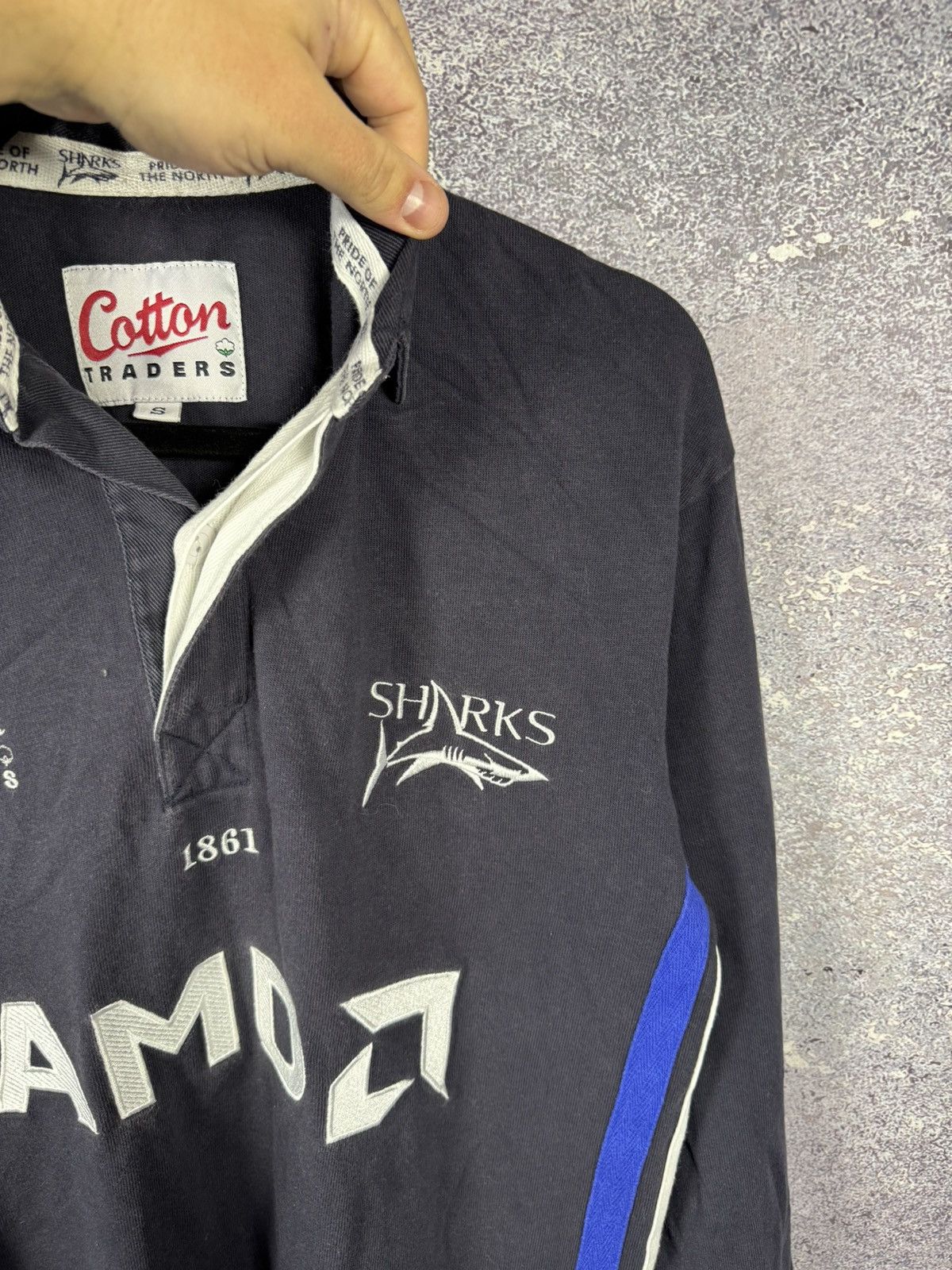 Cotton Traders × Vintage Vintage Sale Sharks Rugby Jersey Large Cotton Traders 2004 Size US S / EU 44-46 / 1 - 9 Thumbnail