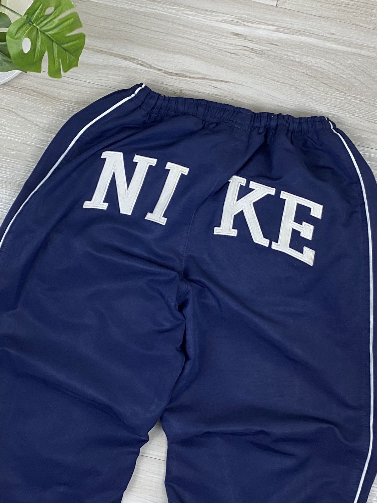 Nike × Vintage Vintage Y2K Nike nylon track Pants Joggers drill Gorpcore Size US 30 / EU 46 - 2 Thumbnail