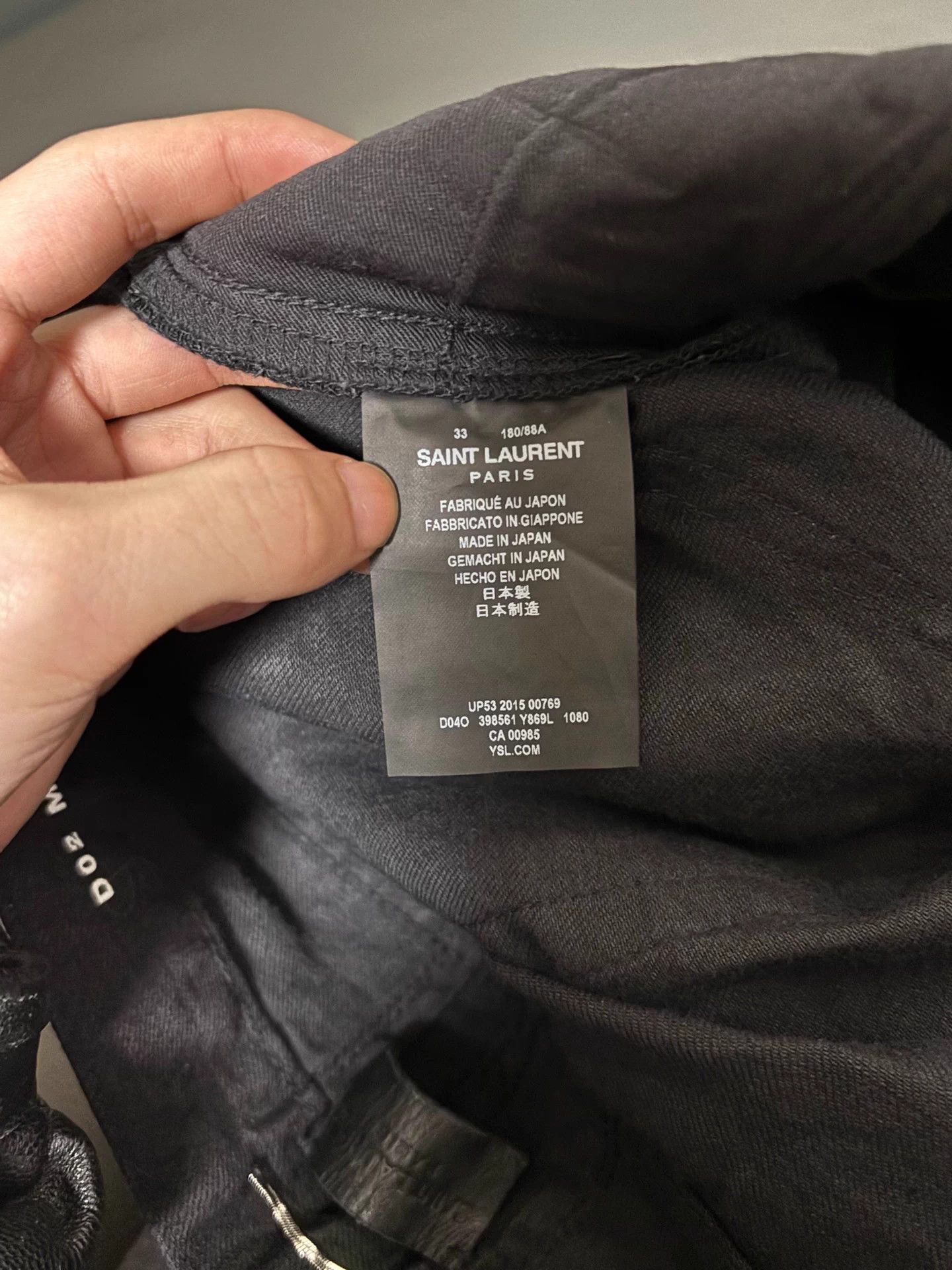 Saint Laurent Paris SLP 16SS Men's Knee Cut Distressed Black Jeans D02 Size US 33 - 5 Thumbnail