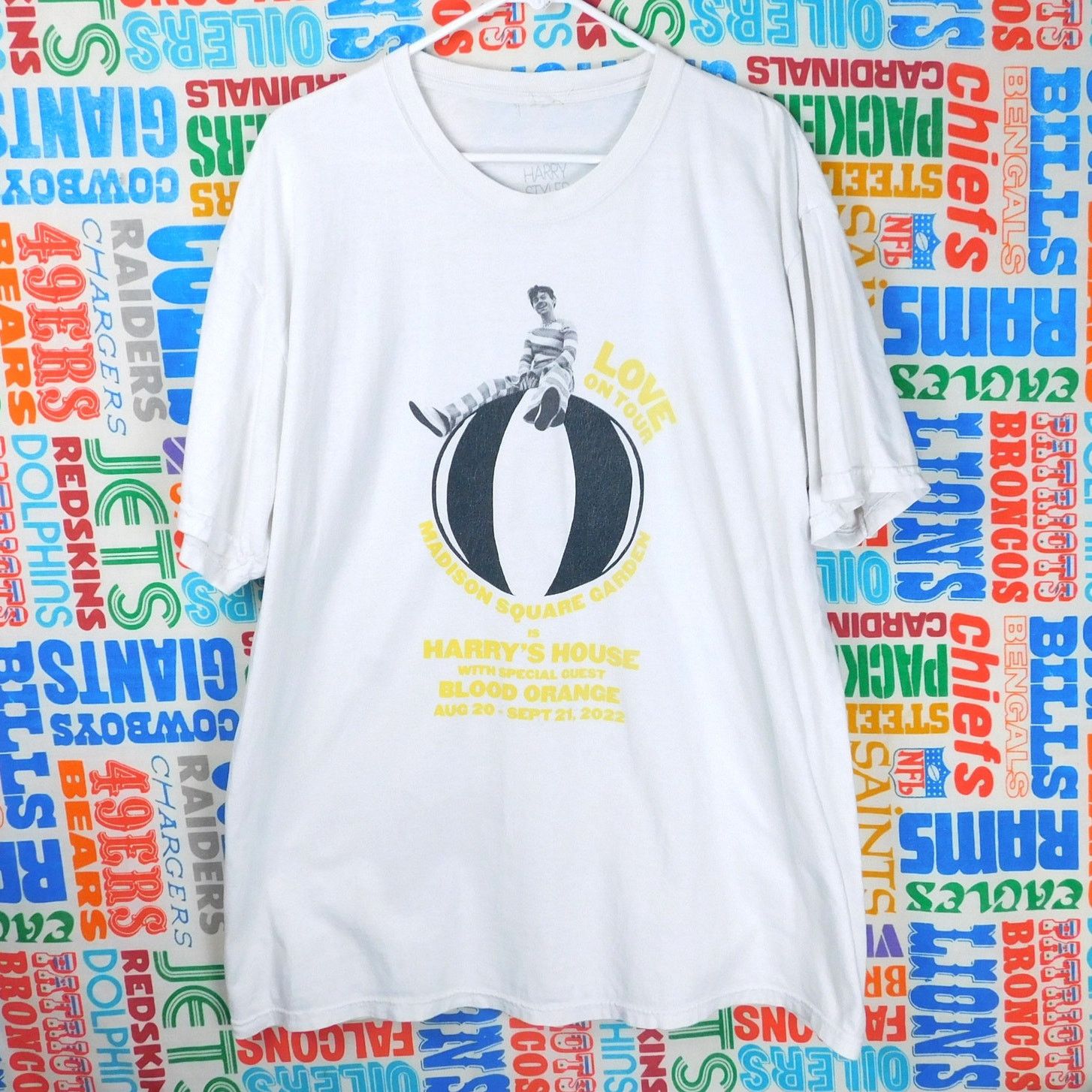 Hanes Harry Styles Harry's House MSG Residency T Shirt XL 2022 Size US XL / EU 56 / 4 - 1 Thumbnail