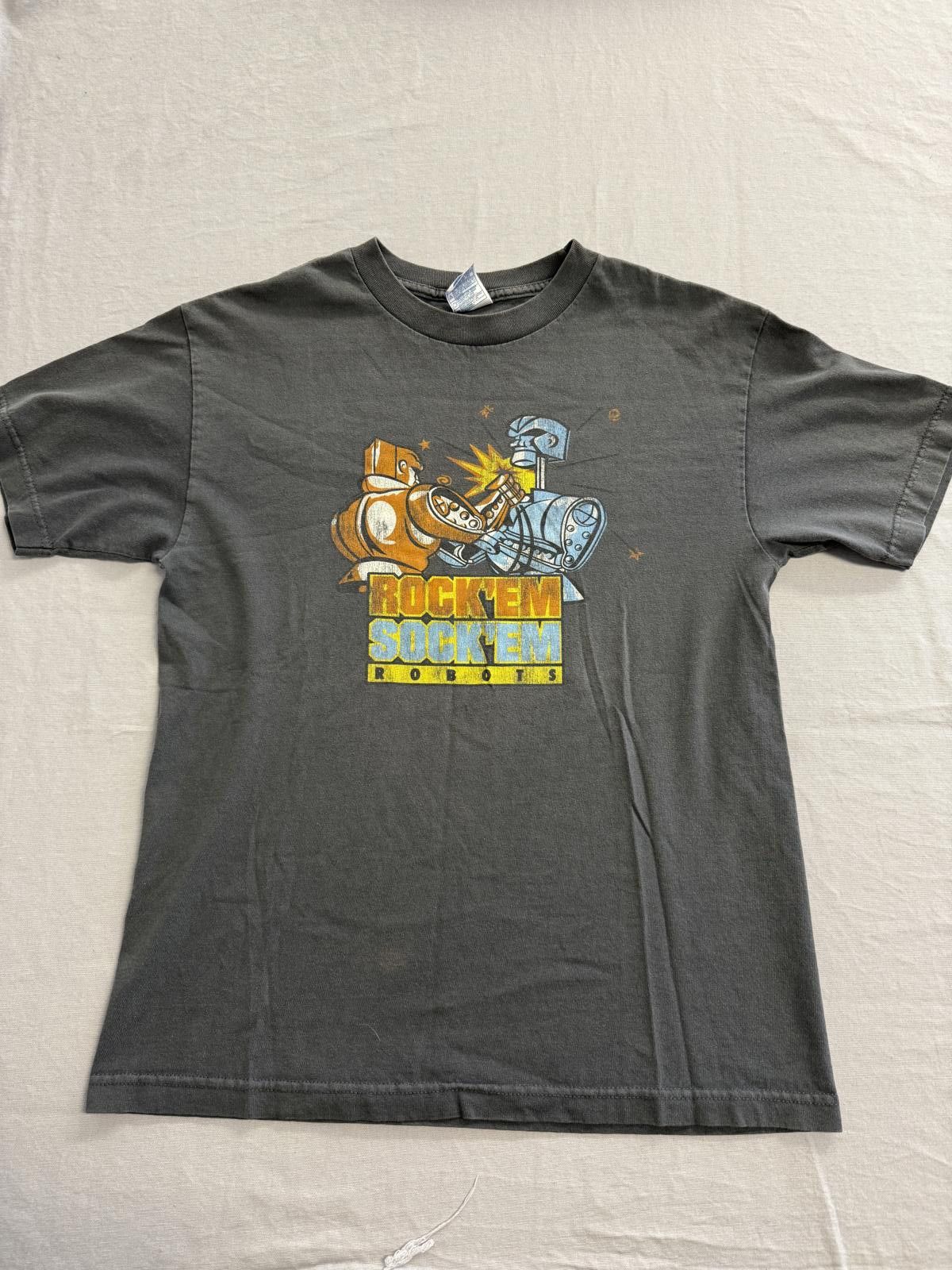 Designer Faded Rock'em Sock'em Robots T-shirt Vintage Tee - M Size US M / EU 48-50 / 2 - 1 Thumbnail