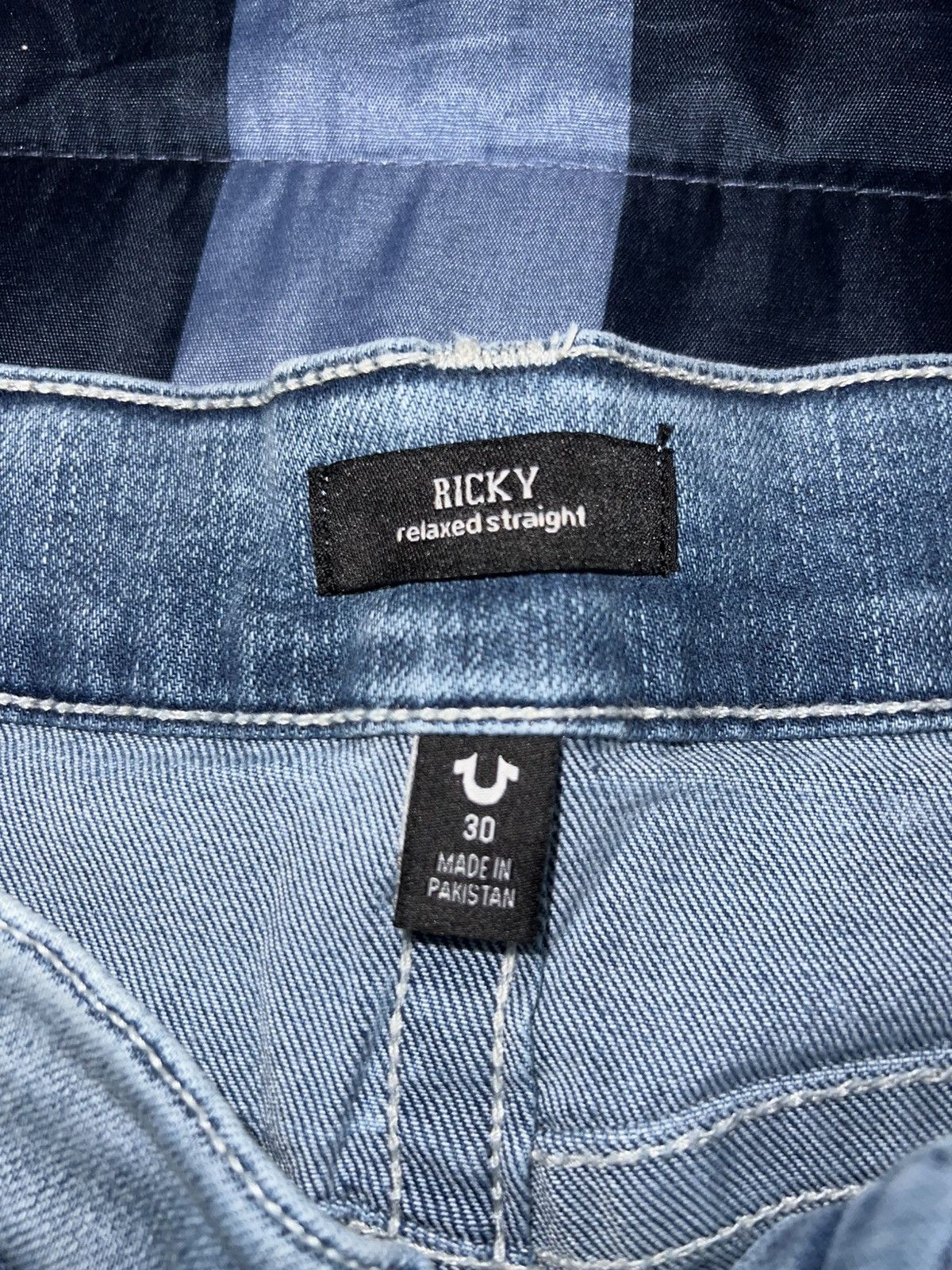 True Religion True Religion Ricky Relaxed Straight Jeans Size US 30 / EU 46 - 4 Thumbnail