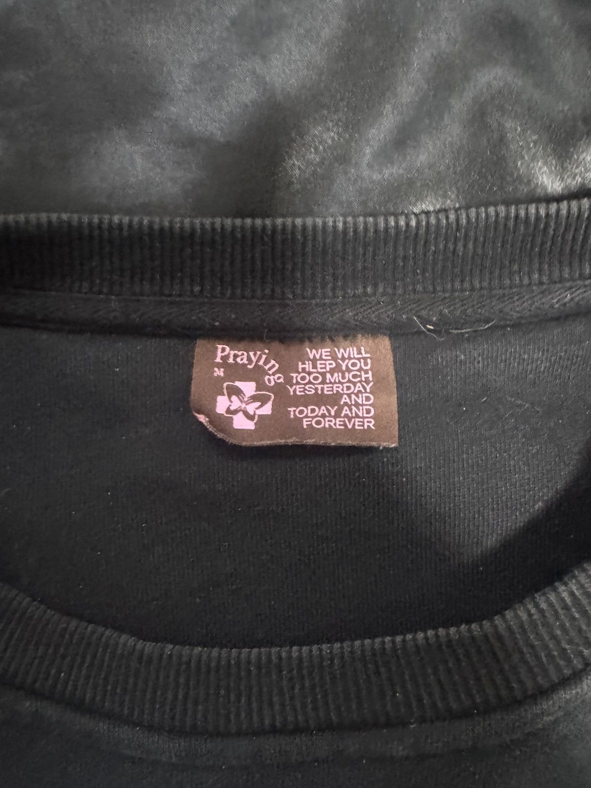 Death Grips × Praying Death grips x praying Size US M / EU 48-50 / 2 - 4 Thumbnail