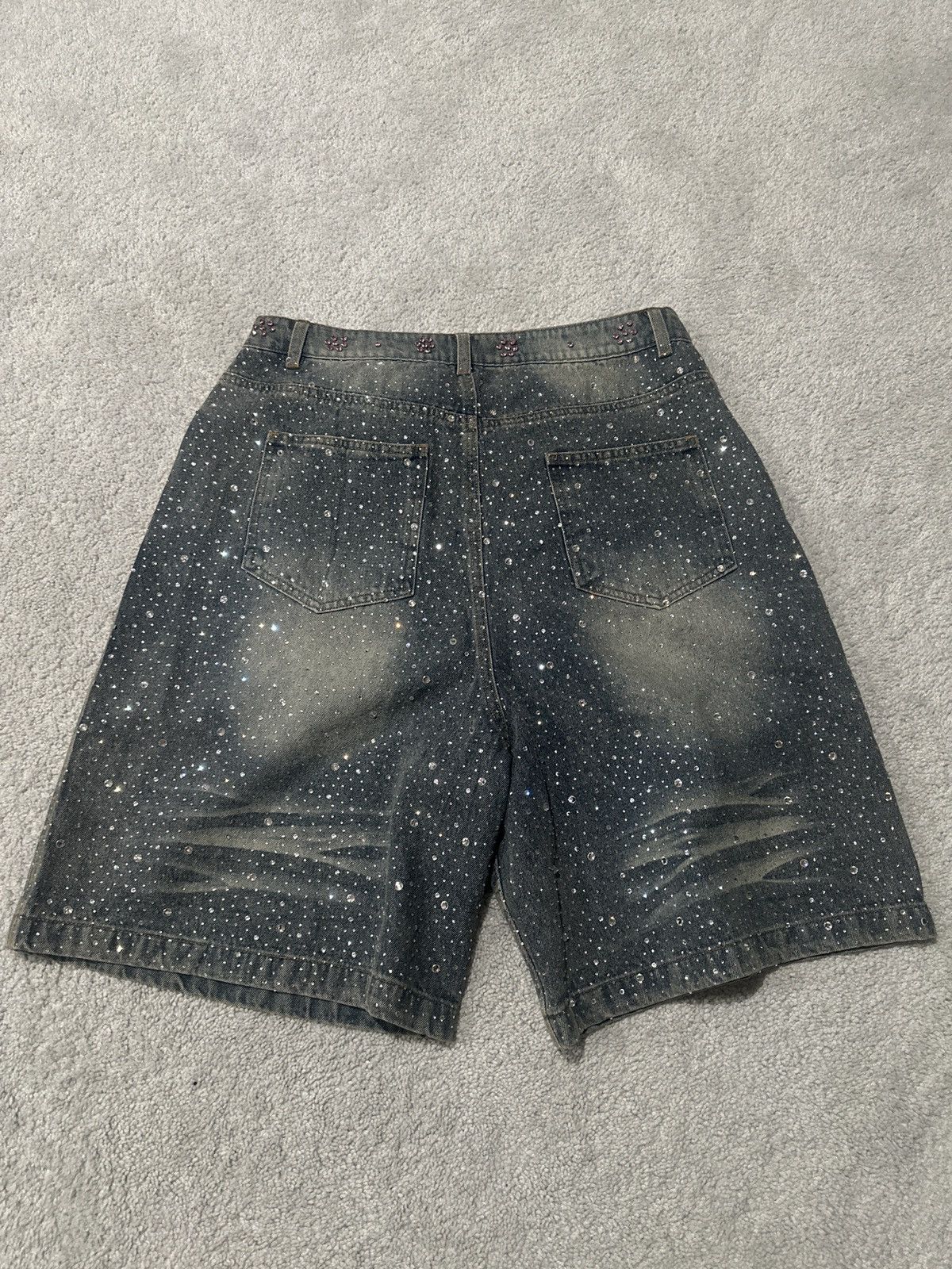 Vale Vale Pink Rhinestone Blue Denim Shorts Size US 30 / EU 46 - 2 Thumbnail