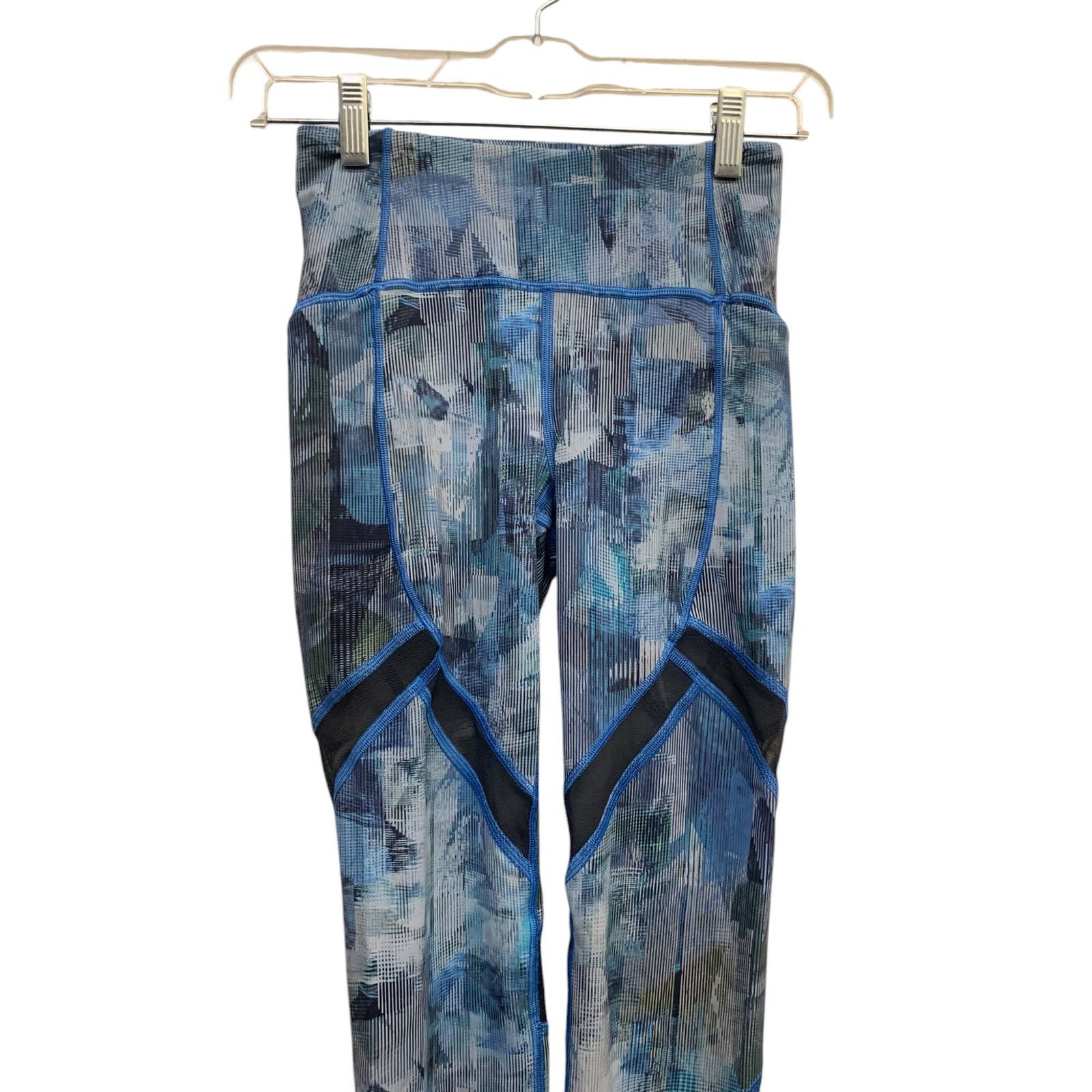Lululemon Lululemon On Pace Crop *21" Sun Dazed Multi Blue SZ 2 Size 26" / US 2 / IT 38 - 5 Thumbnail