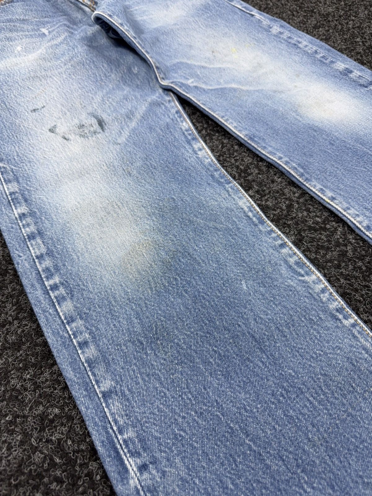 Levi's Vintage Clothing Vintage 90s Levi’s 501XX Distressed Western USA Faded Jeans Size US 32 / EU 48 - 7 Thumbnail