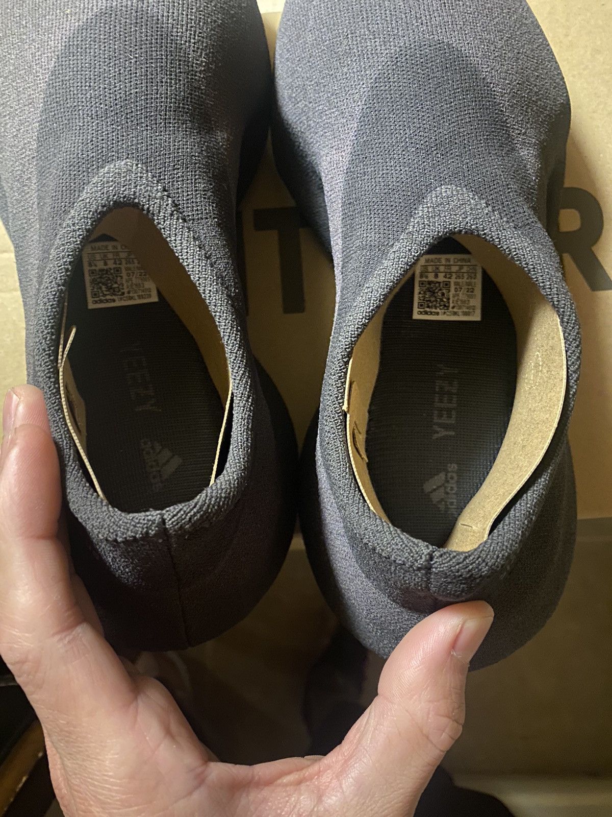 Adidas × Kanye West ADIDAS X YEEZY KNIT RNNR SZ 8.5 Size US 8.5 / EU 41-42 - 7 Thumbnail