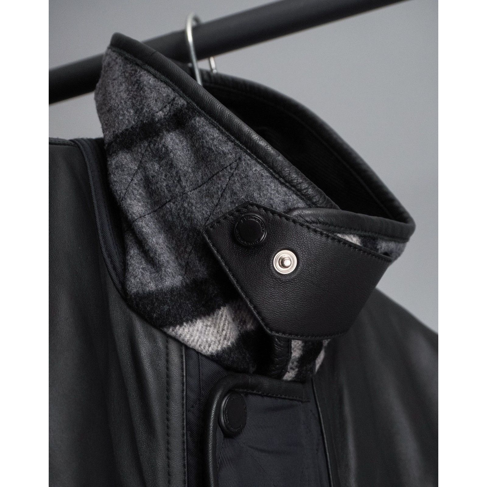 Burberry Burberry quilted cord collar black lamb leather jacket Size US L / EU 52-54 / 3 - 12 Thumbnail