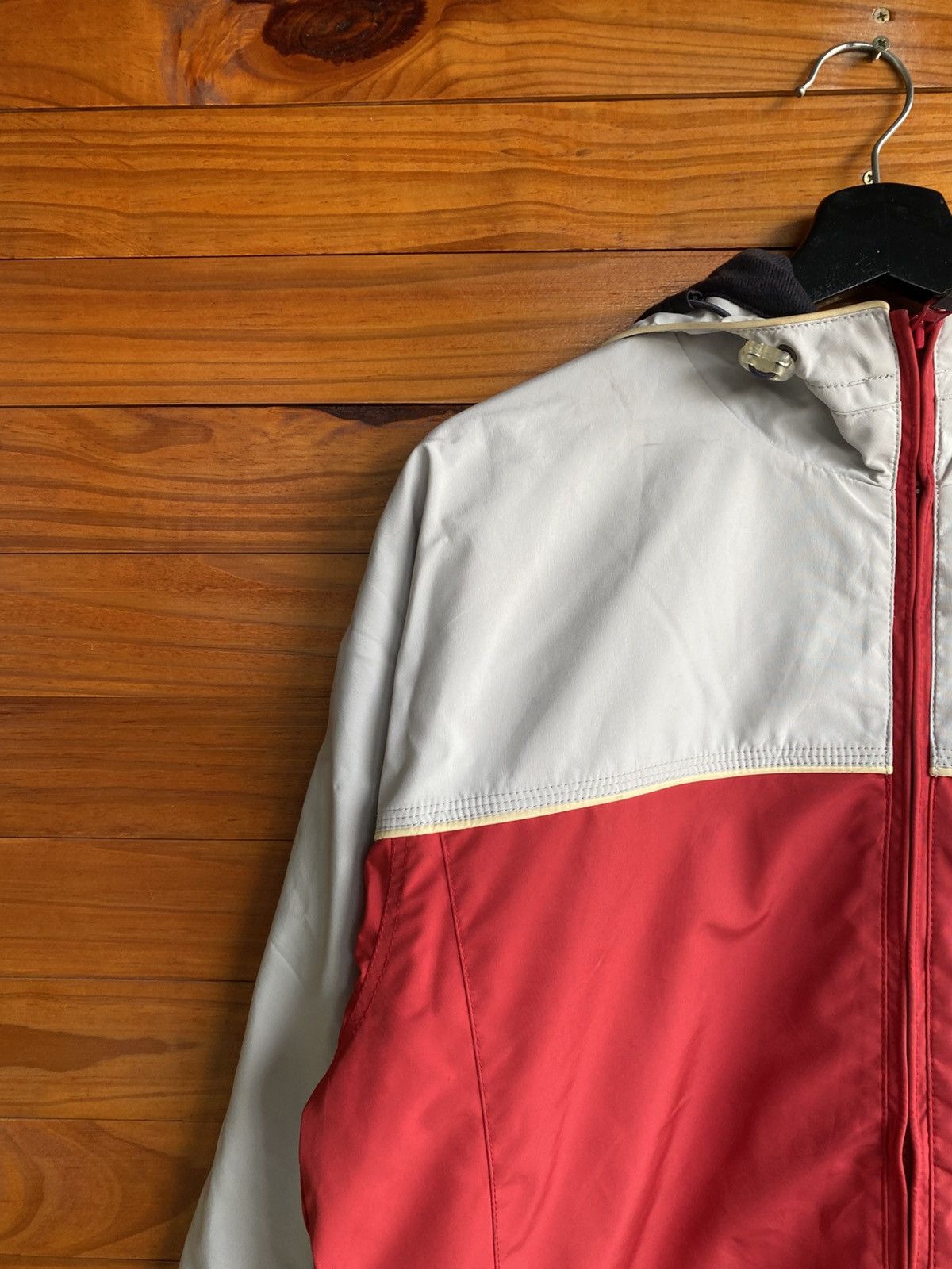 Japanese Brand Vintage CHUR Snowboarding Generation Hooded Jacket Red Grey Size M / US 6-8 / IT 42-44 - 9 Thumbnail
