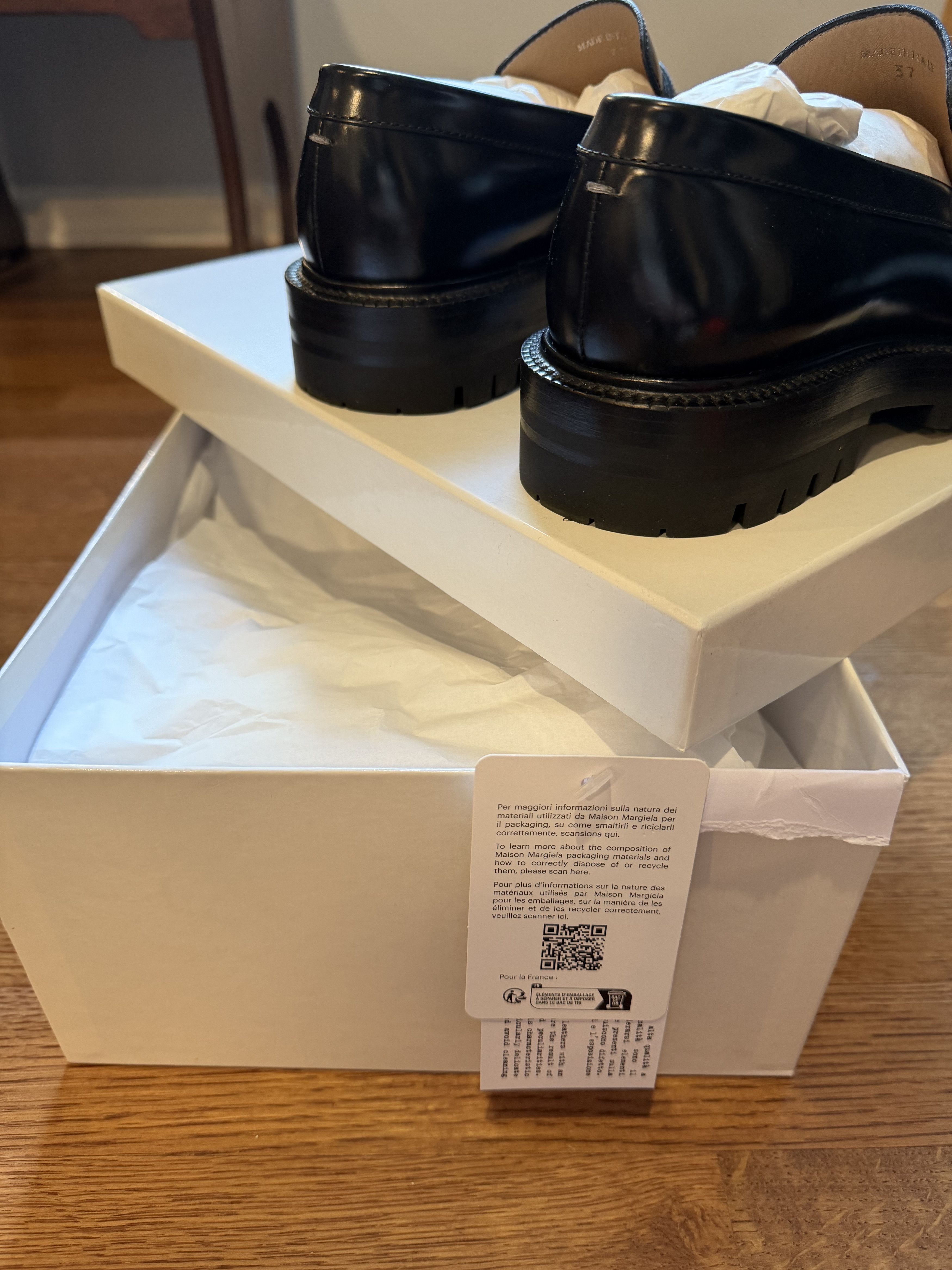 Maison Margiela Women's Black Tabi Loafers Size US 7 / IT 37 - 7 Thumbnail