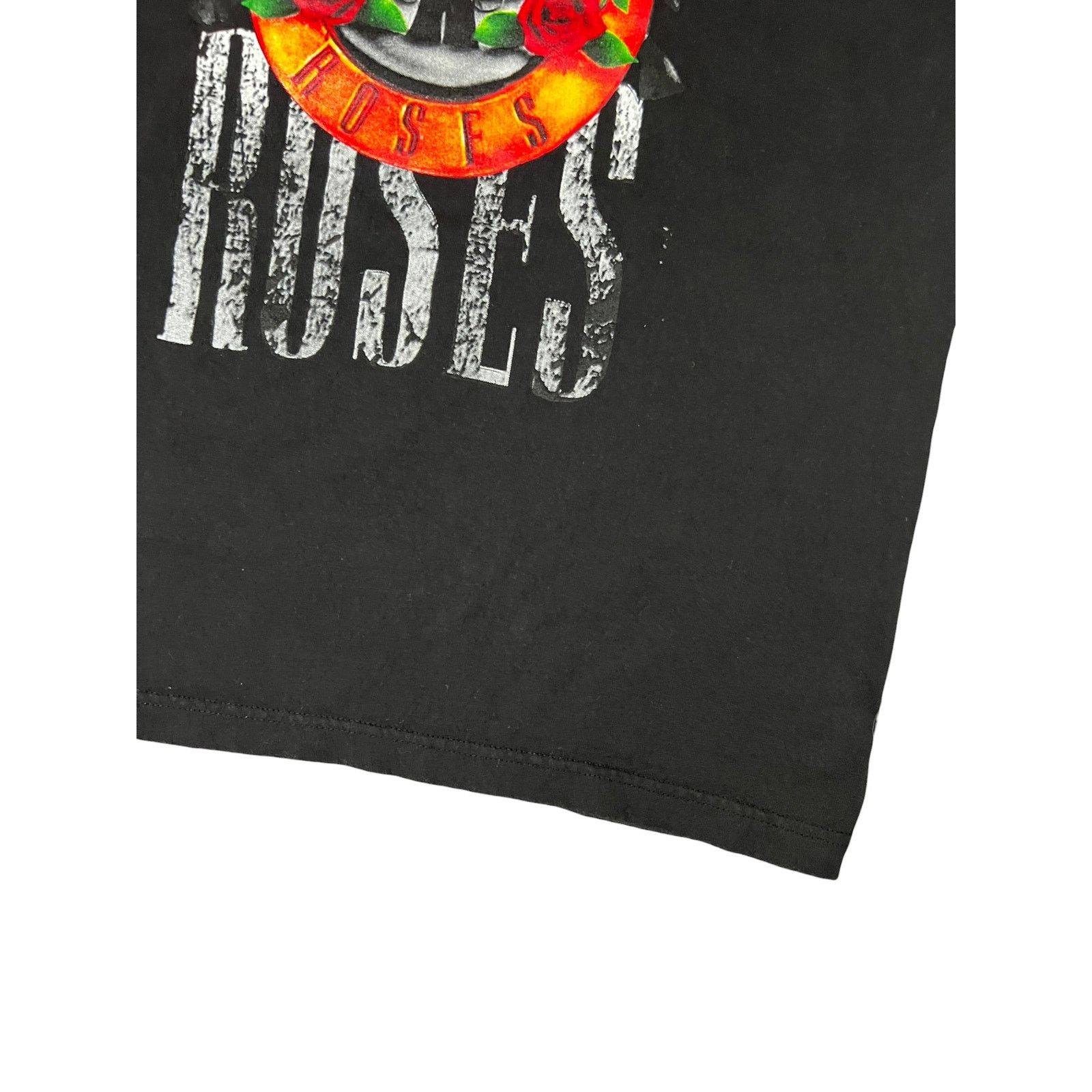 Band Tees × Guns N' Roses × Vintage Vintage 90s Guns N’ Roses logo band tee (XL) Size US XL / EU 56 / 4 - 3 Thumbnail