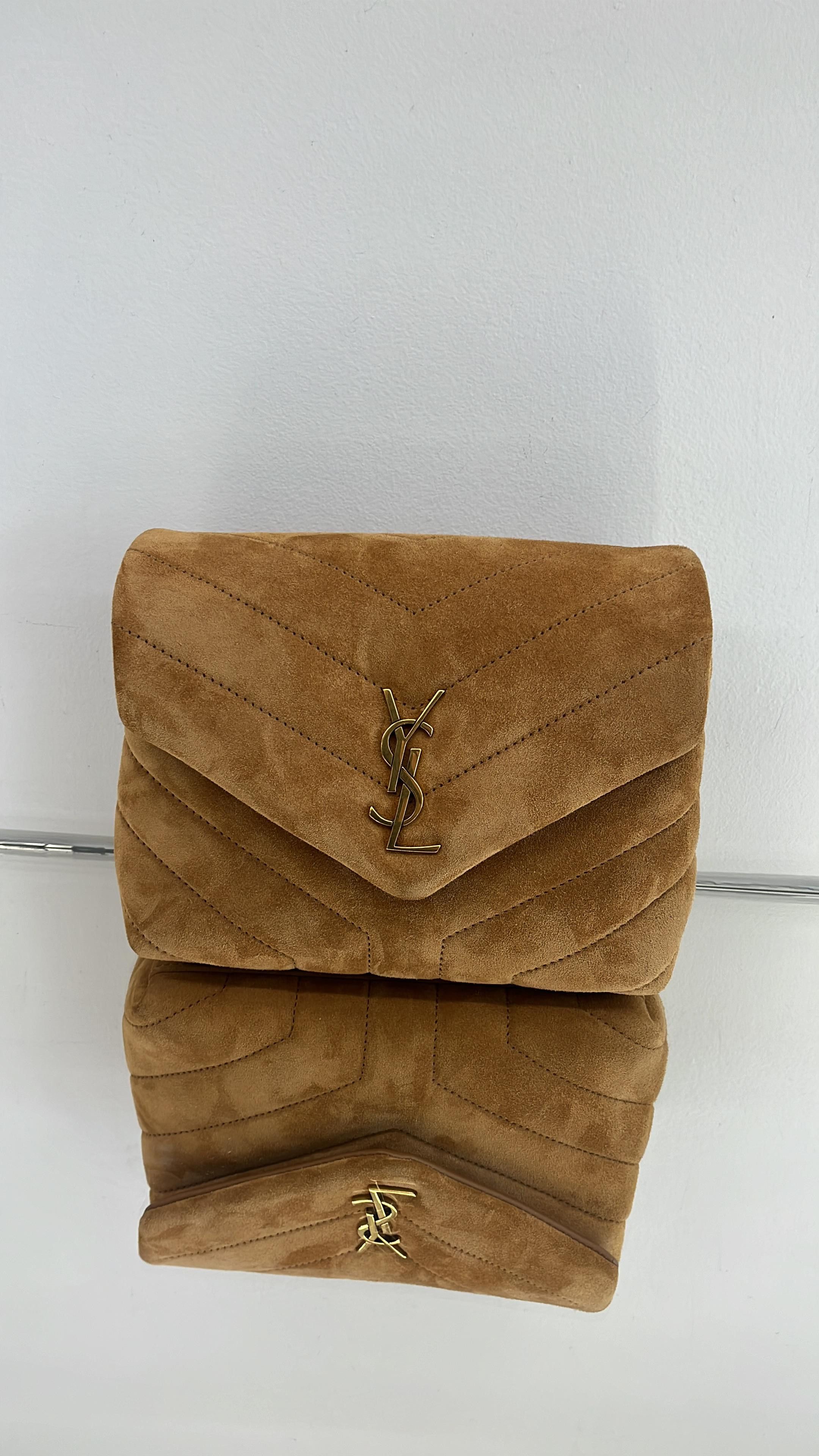 Saint Laurent Paris o1s1wg111125 Size: OS / Toy Loulou Bag in Brown Size ONE SIZE - 1 Preview