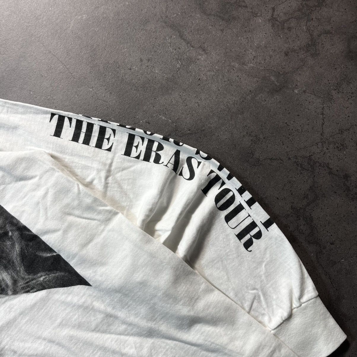 Band Tees Vintage 2000s Taylor Swift The Eras Tour Longsleeve Tee Size US XL / EU 56 / 4 - 9 Thumbnail